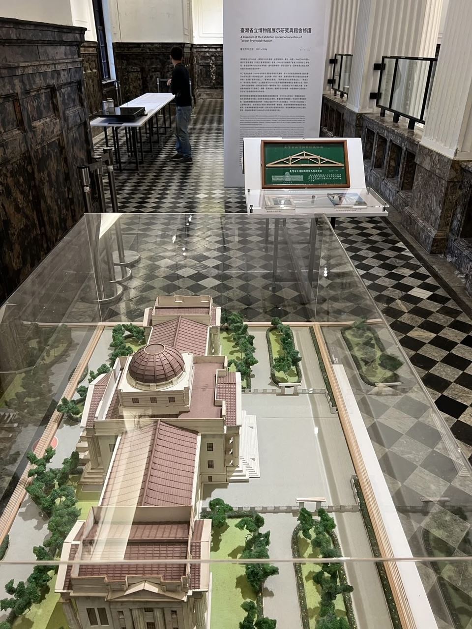 台灣博物館建築模型:漢寶德曾主持臺博館1994到1996年古蹟修復工程