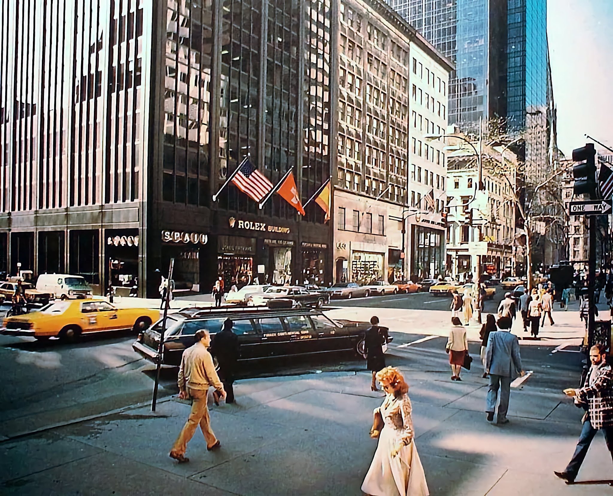 興建新大樓前，ROLEX字1970年代以來一直使用的舊建築