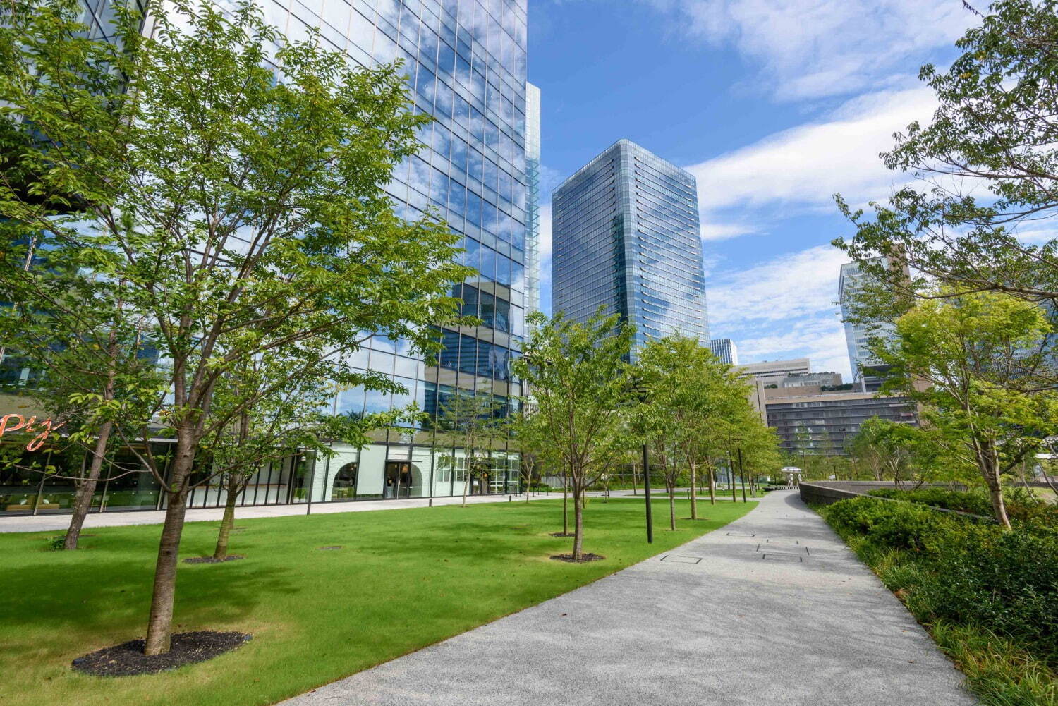 大阪梅田的綠意新城市「Grand Green Osaka」高級酒店與商業設施由都市公園串聯的大型再開發計劃