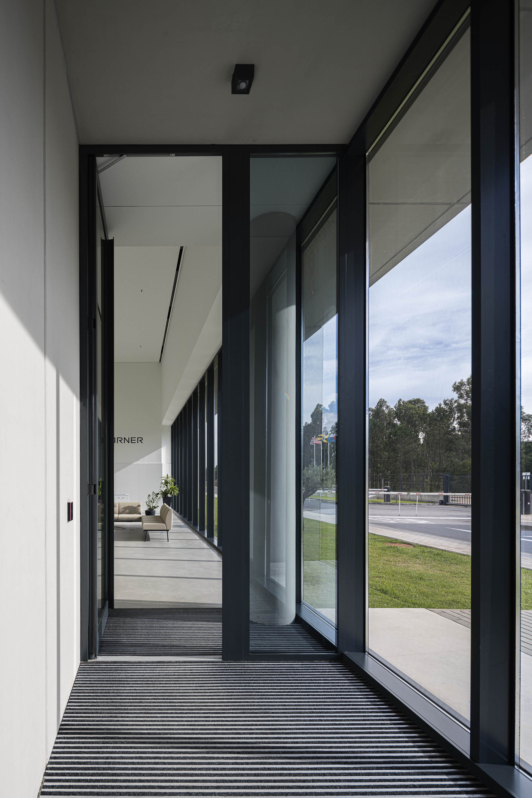 Multiprojectus 葡萄牙廠辦BW II – Industrial Building in Viana do Castelo