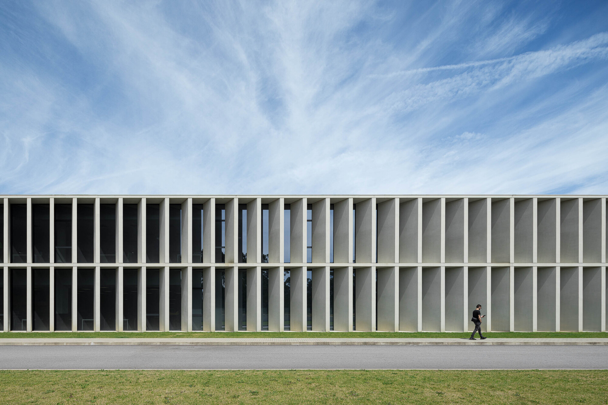 Multiprojectus 葡萄牙工廠 辦公室 BW II – Industrial Building in Viana do Castelo