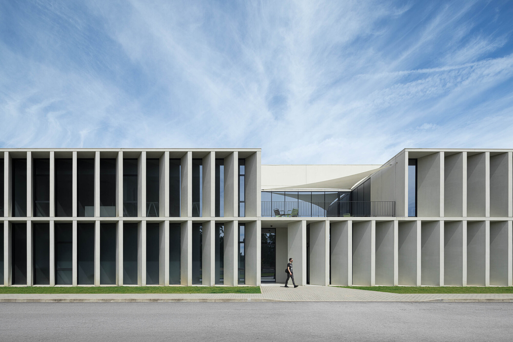 Multiprojectus 葡萄牙工廠 辦公室 BW II – Industrial Building in Viana do Castelo
