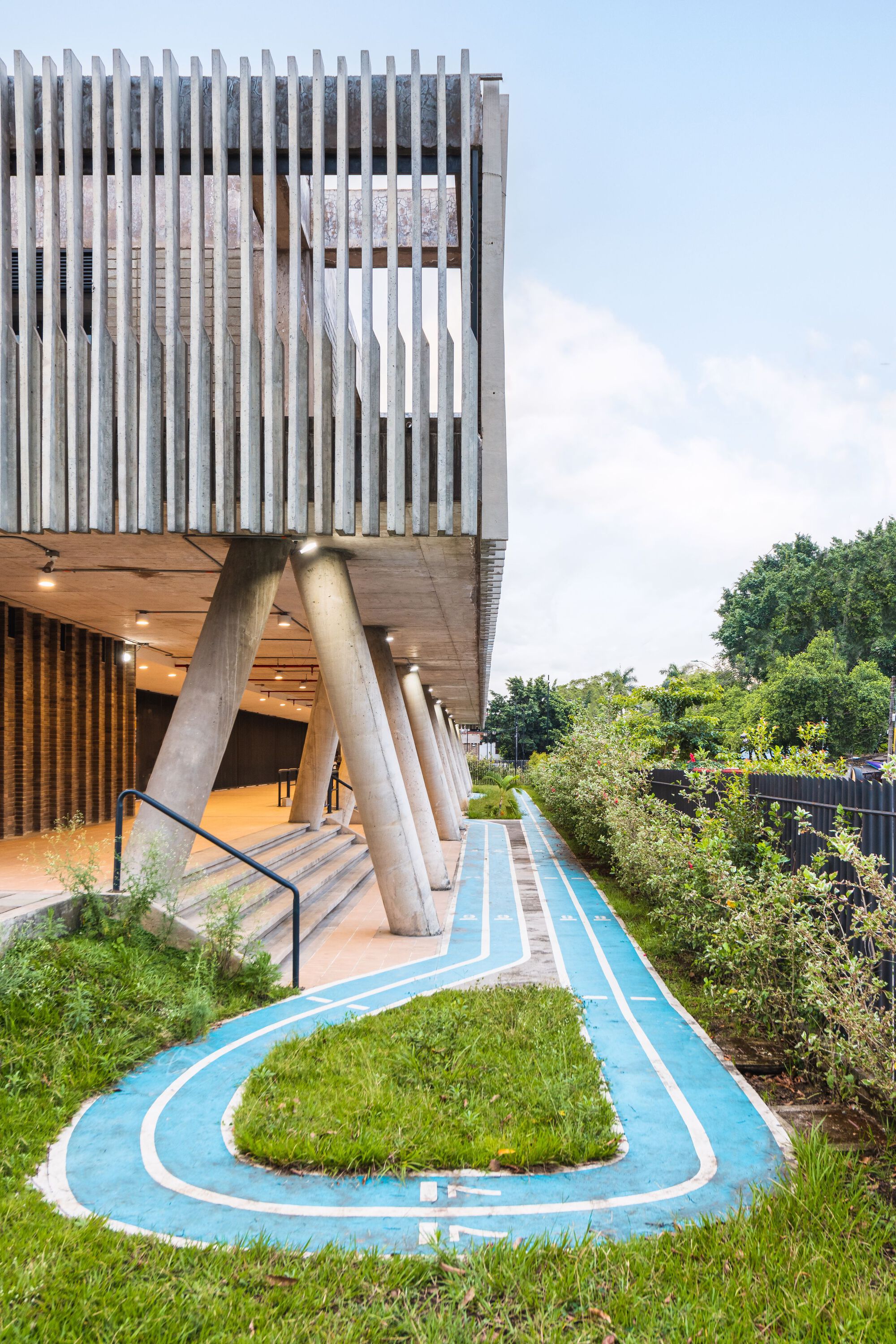 Espacio Colectivo Arquitectos 哥倫比亞 Cali, Colombia Cuna de Campeones Child Development Center
