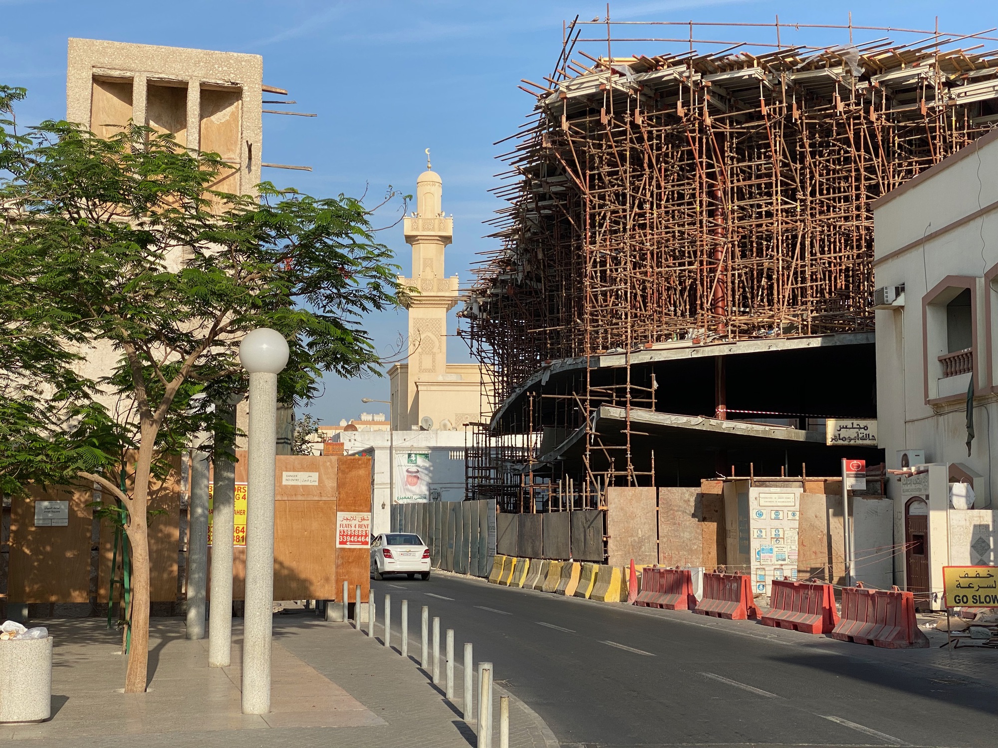 瑞士建築師 Christian Kerez 巴林王國 立體停車場（Photographs:Maxime Delvaux）[