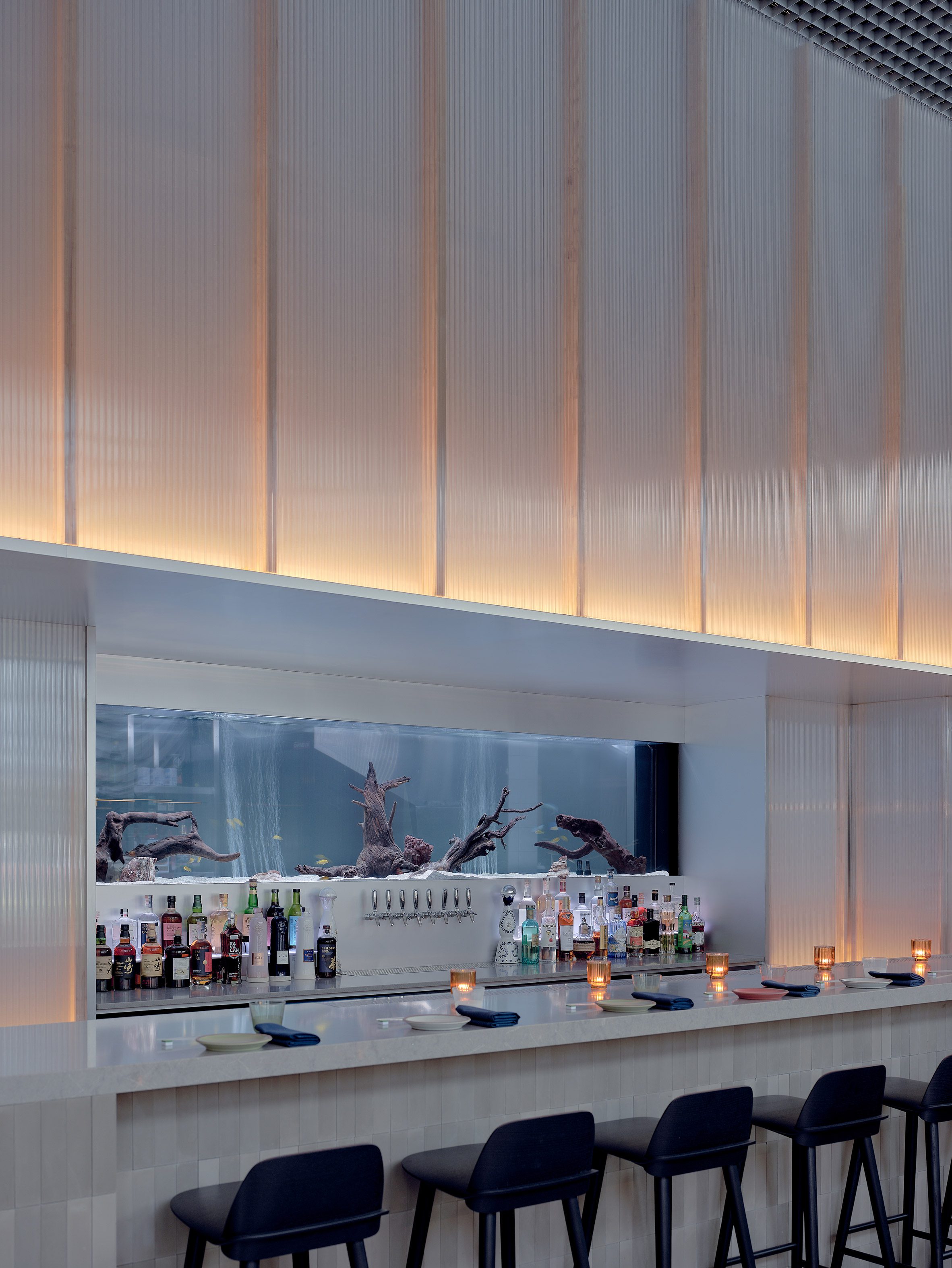 餐廳 室內設計 PC牆面 polycarbonate, PC