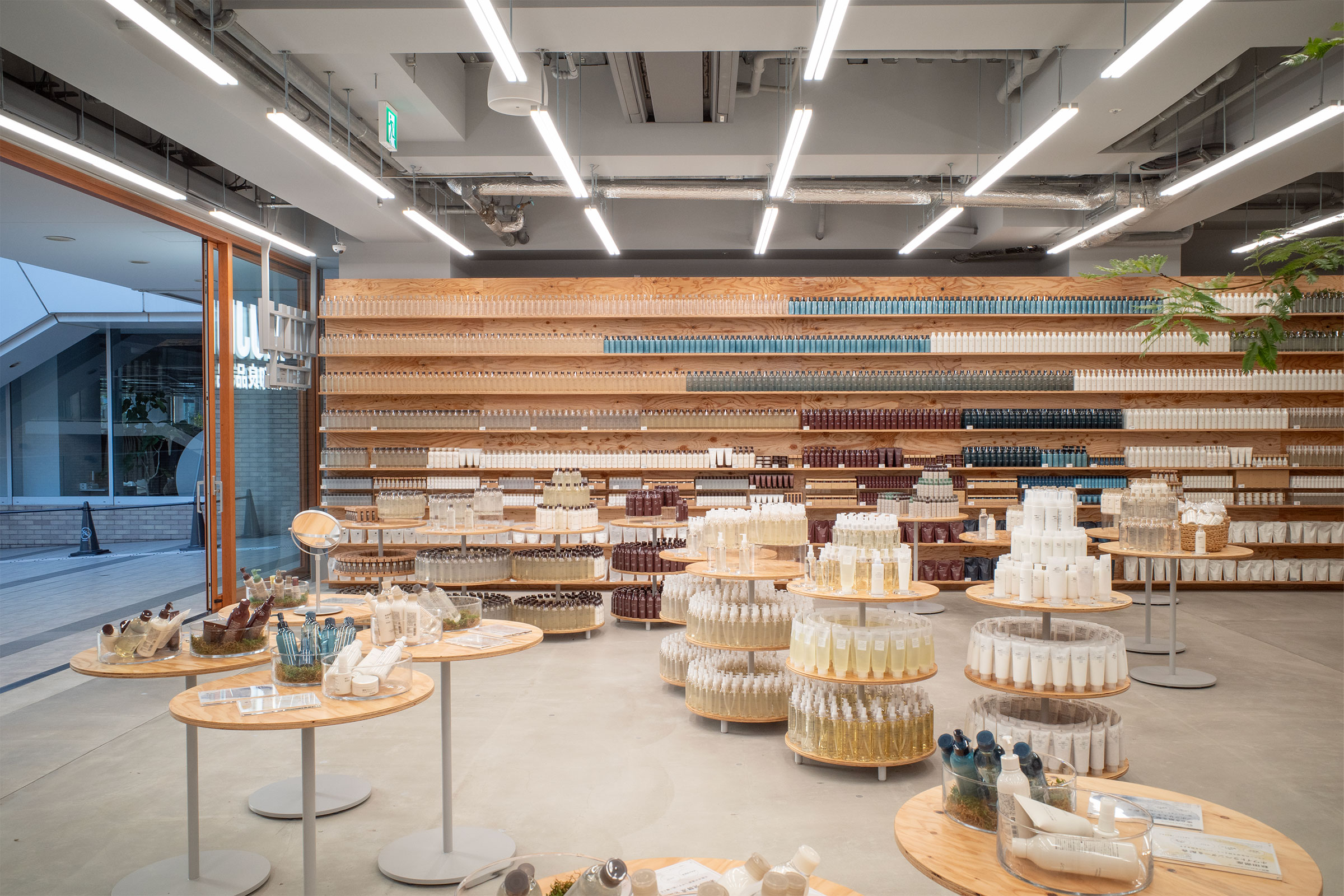 SANAA MUJI無印良品東京代官山店 室內設計