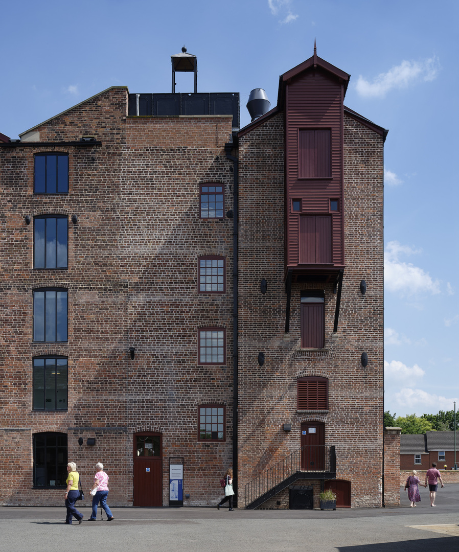 英國一級古蹟修復Shrewsbury Flaxmill Maltings 舊建築再利用 Feilden Clegg Bradley Studios