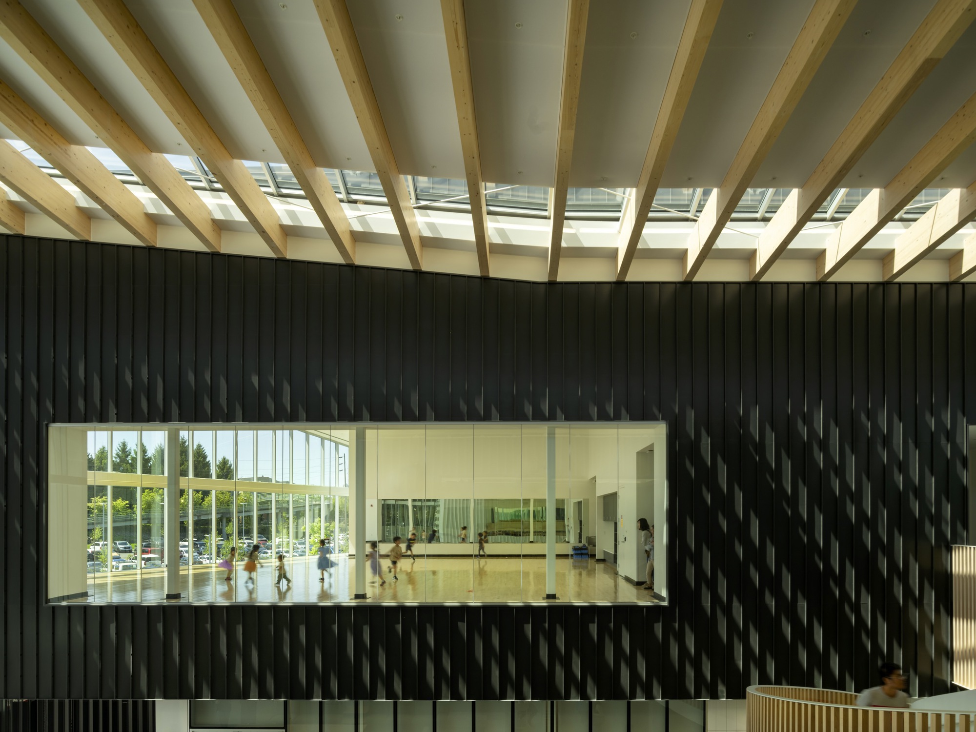 加拿大təməsew̓txʷ水上運動中心暨社區中心 運動館 體育館