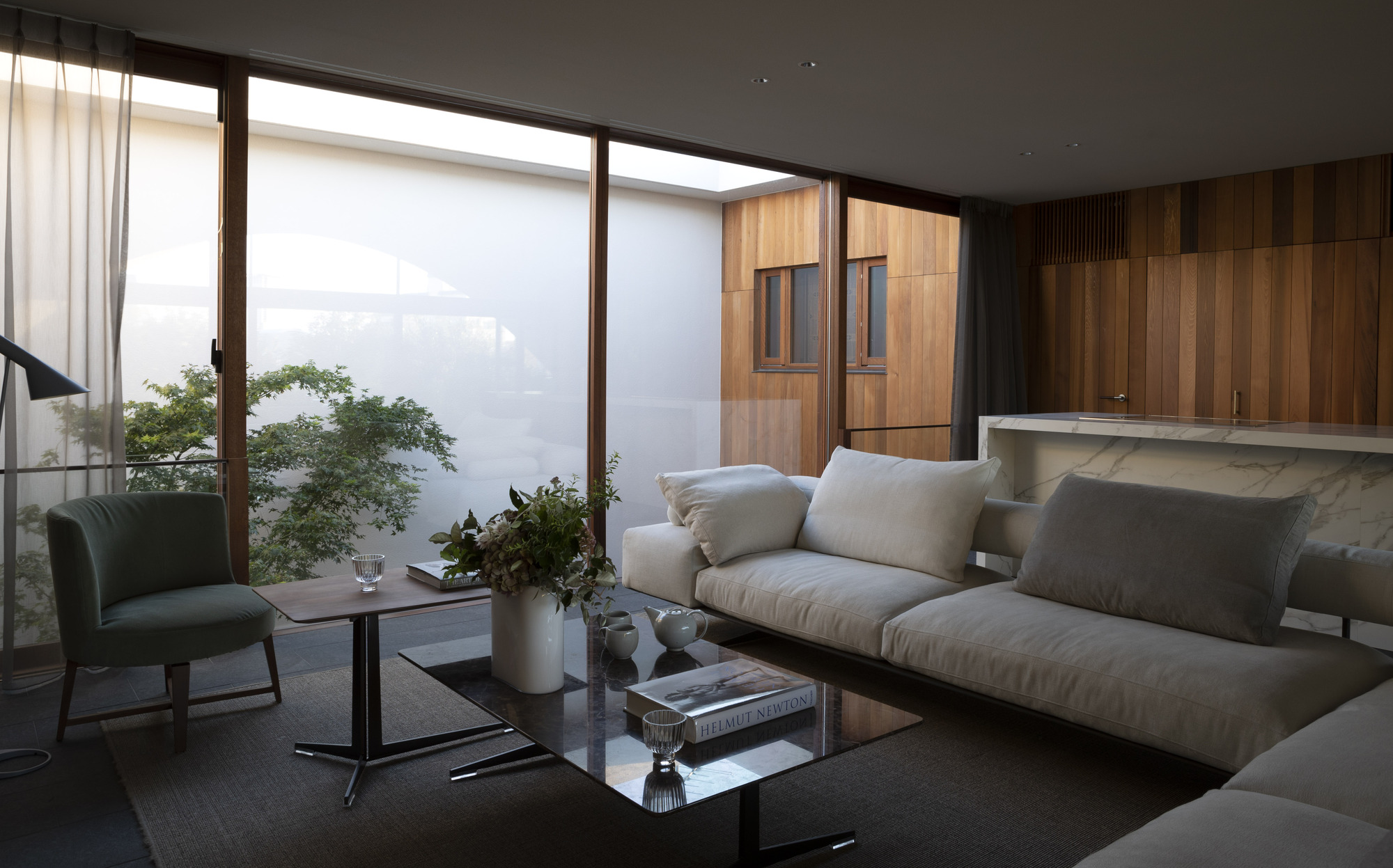 井川充司 天空洞穴 SKY CAVE 東京住宅