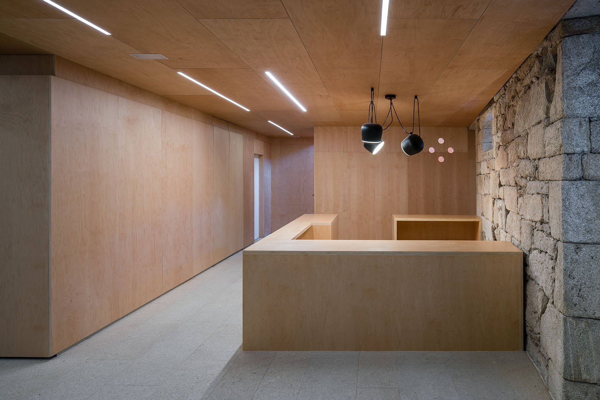 西班牙舊建築改造 Baiona 公共圖書館 Murado Elvira