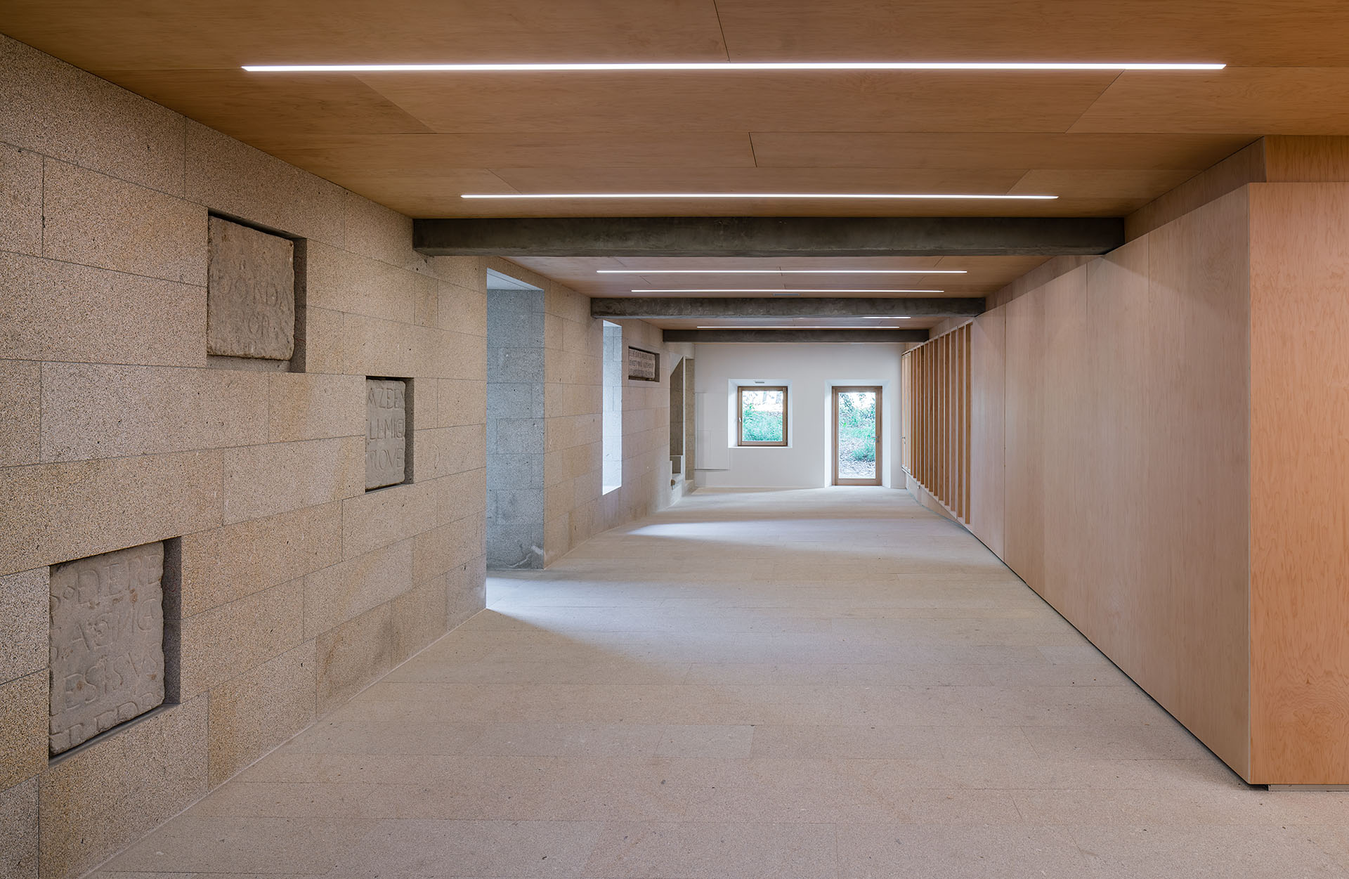 西班牙舊建築改造 Baiona 公共圖書館 Murado Elvira