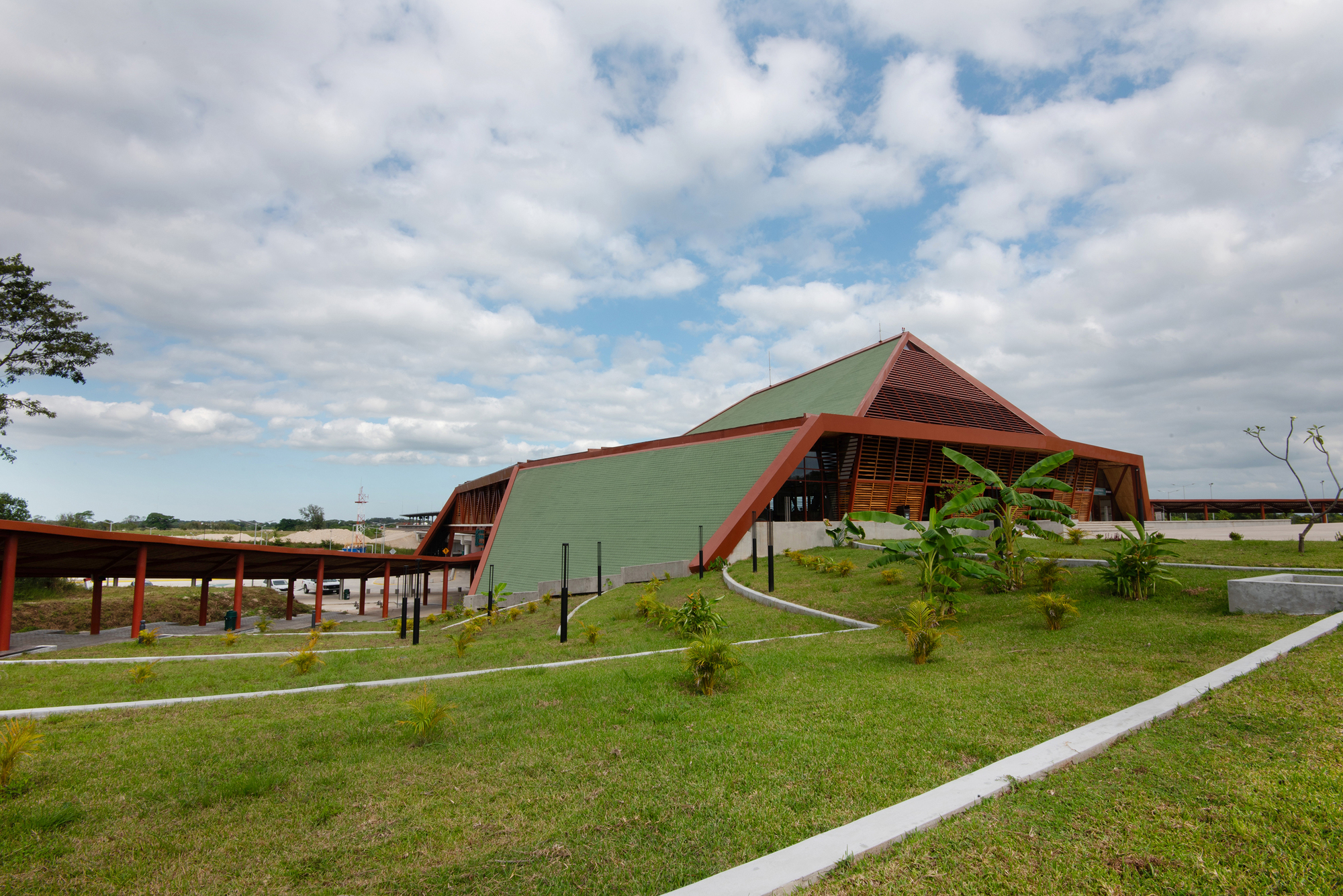 Palenque Station - Maya Train 墨西哥車站 Estación de Palenque DAFdf arquitectura Y urbanismo