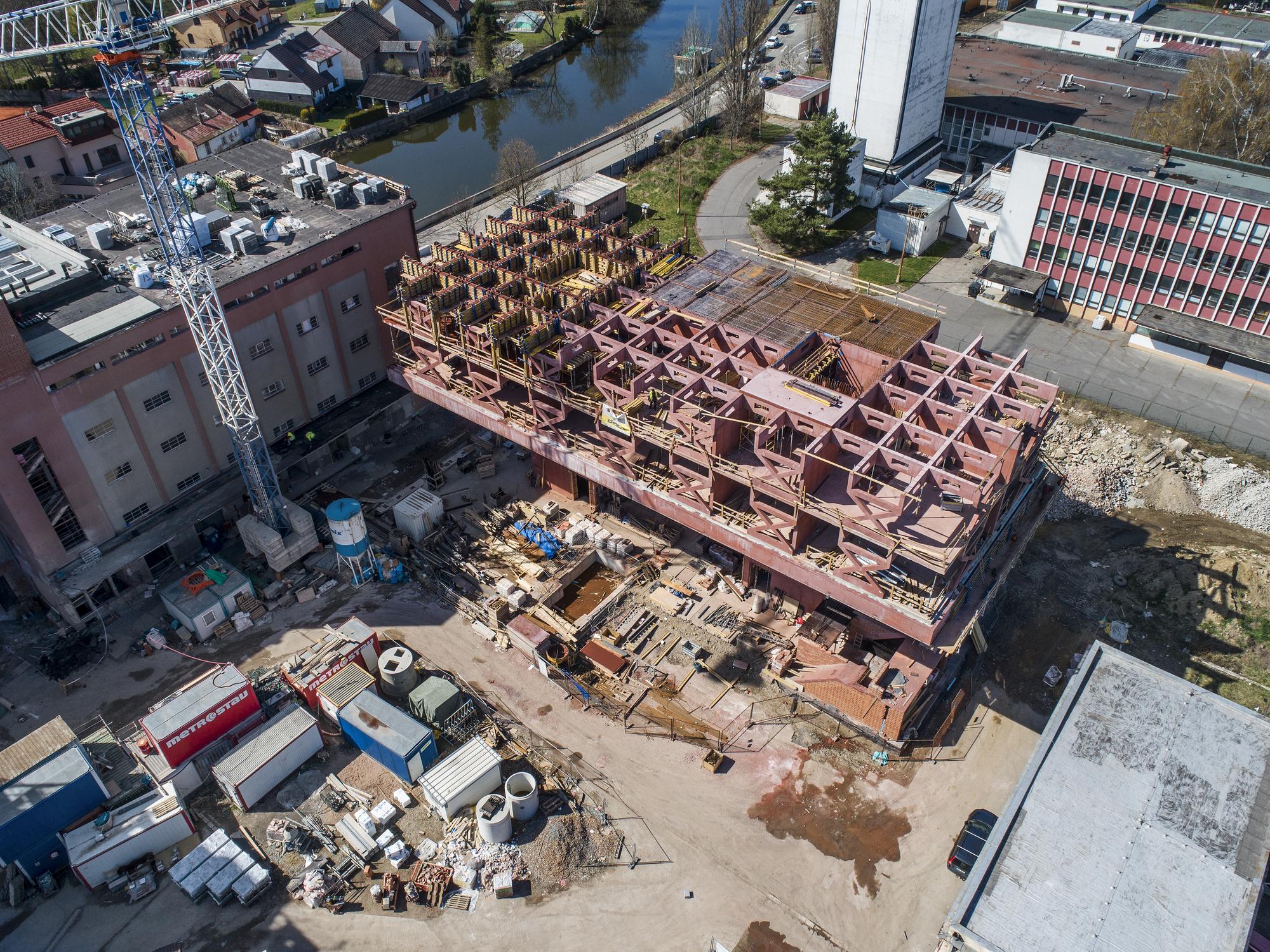 施工相片 捷克建築 GAMPA and Sféra with Public Spaces of Automatic Mills Winternitzovy automatické Mlýny