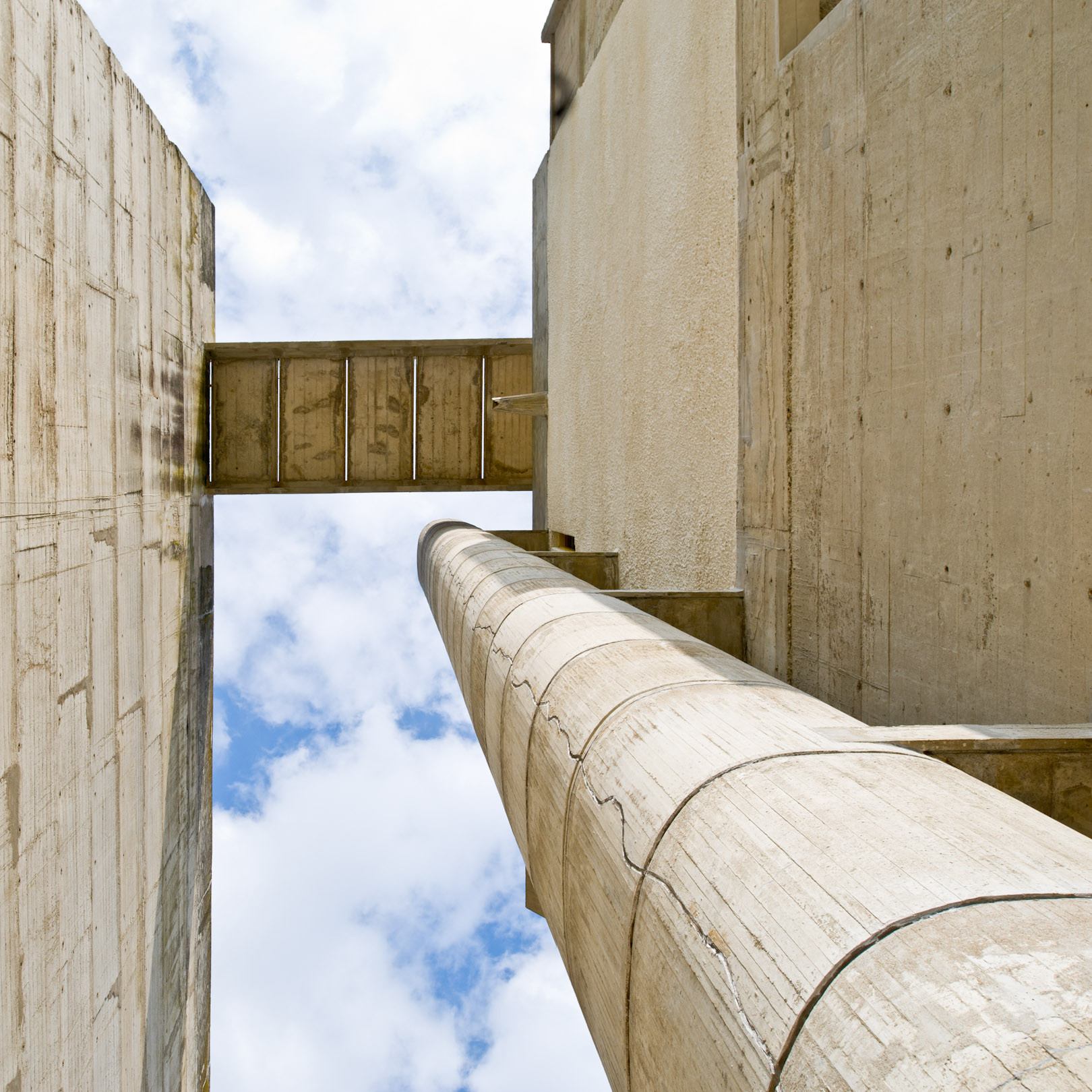 柯比意（Le Corbusier） 法國里昂 拉圖雷特修道院（The Convent of La Tourette）