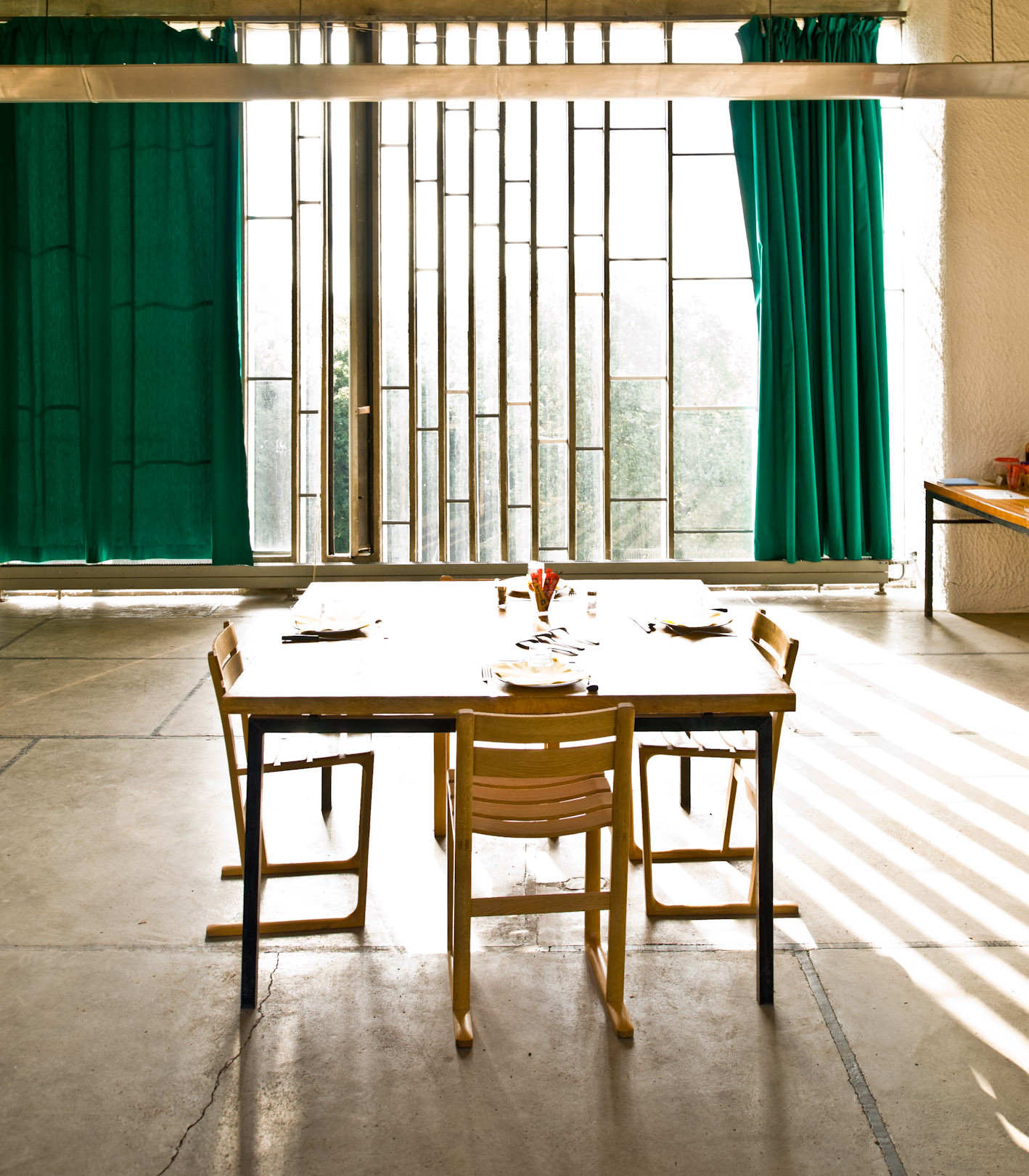 柯比意（Le Corbusier） 法國里昂 拉圖雷特修道院（The Convent of La Tourette）