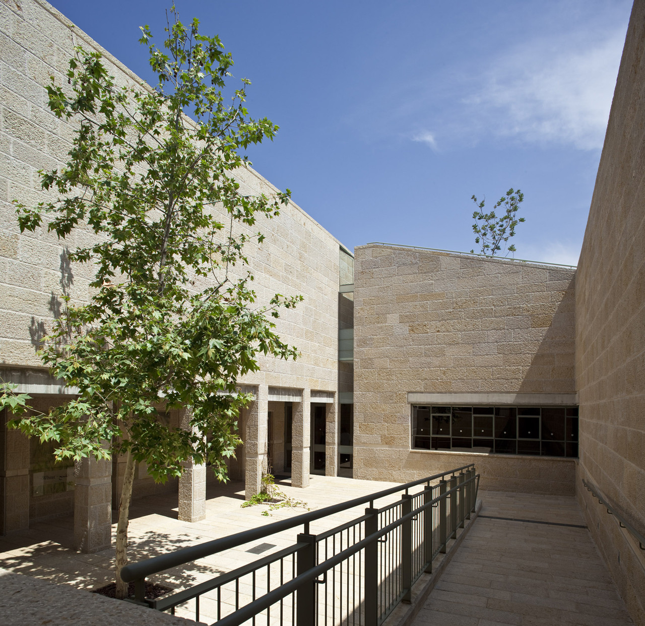 以色列遊客中心 Ramat Hanadiv Visiting Center Ada Karmi-Melamede Architects
