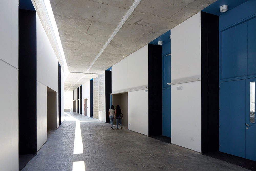 秘魯建築 Peru 大學 UDEP Lecture Building  BARCLAY CROUSSE Architecture 