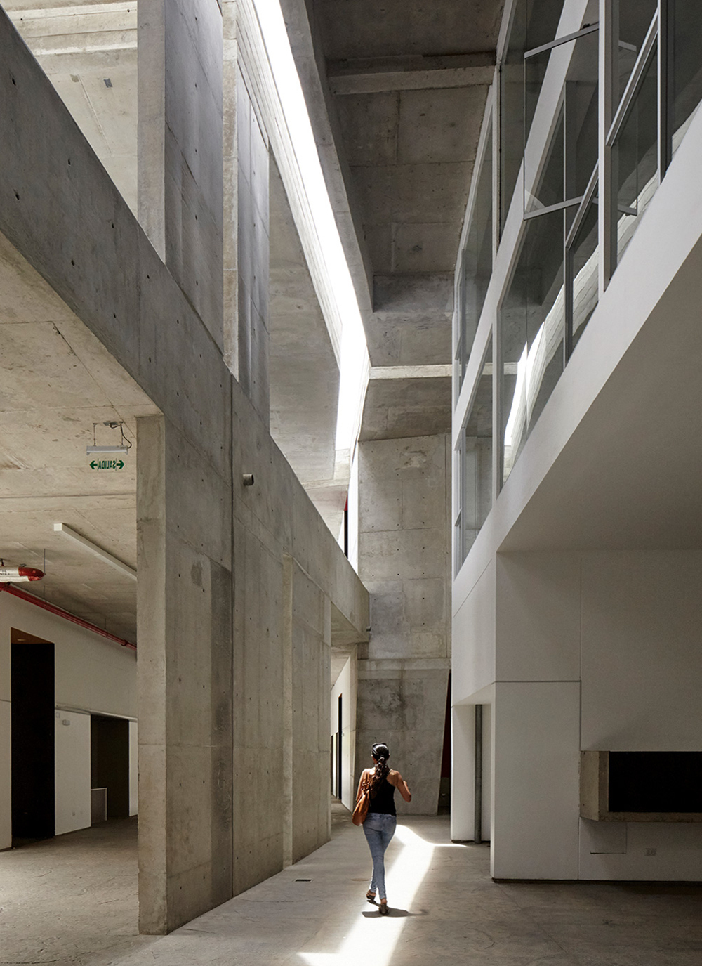 秘魯建築 Peru 大學 UDEP Lecture Building  BARCLAY CROUSSE Architecture 