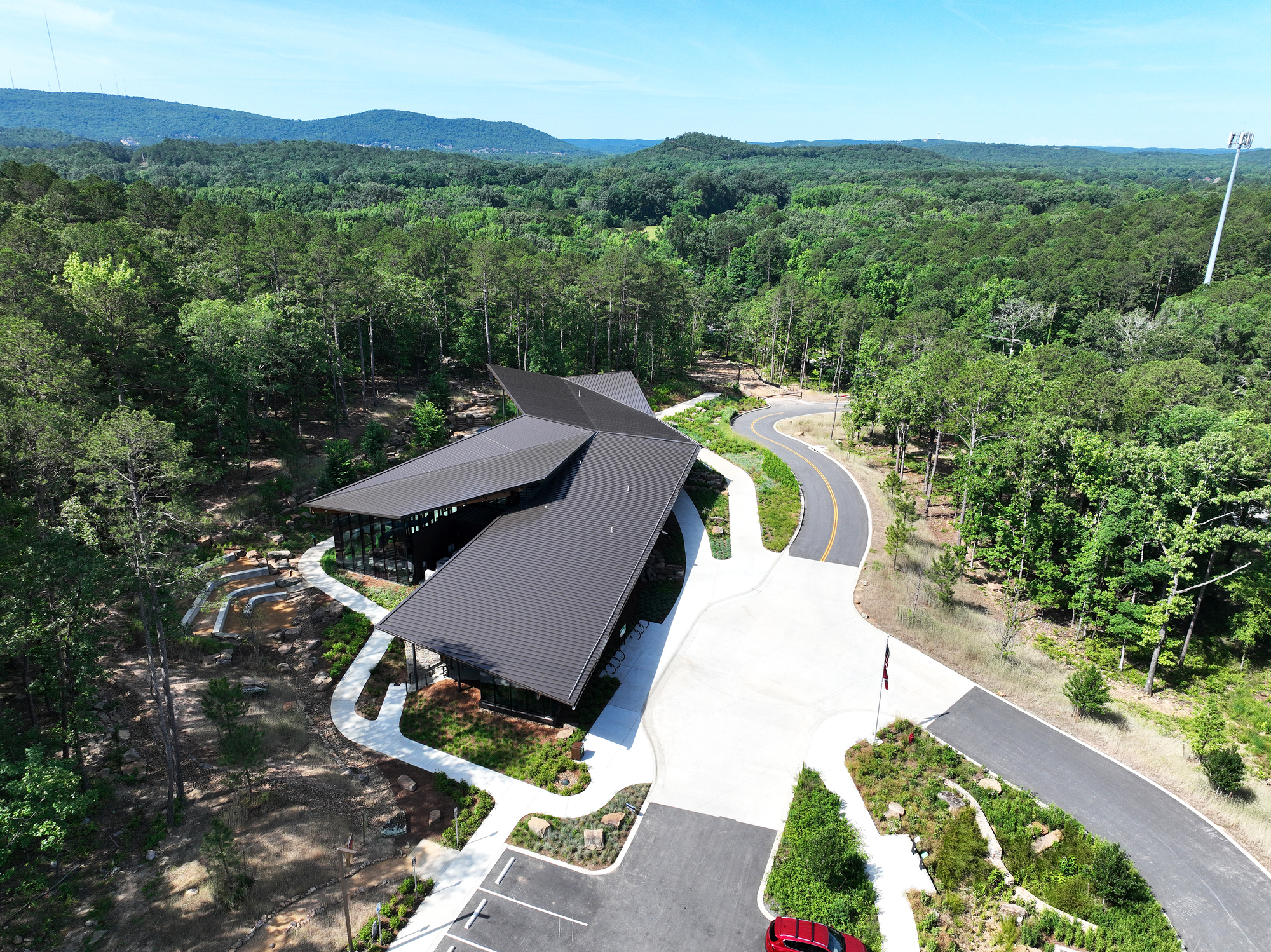 美國阿肯色州遊客中心 Pinnacle Mountain State Park Visitor Center Polk Stanley Wilcox Architects