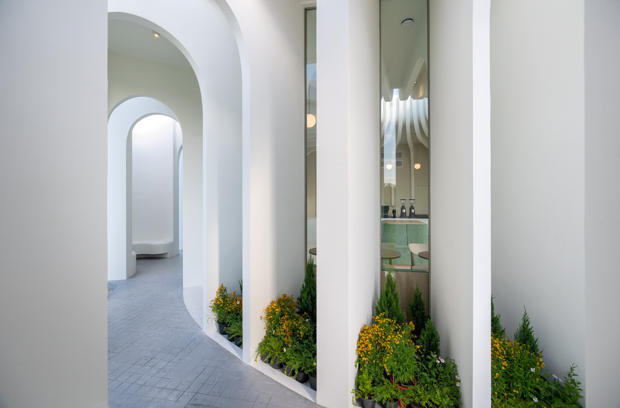 泰國餐廳 Curvy Dining Unknown Surface Studio