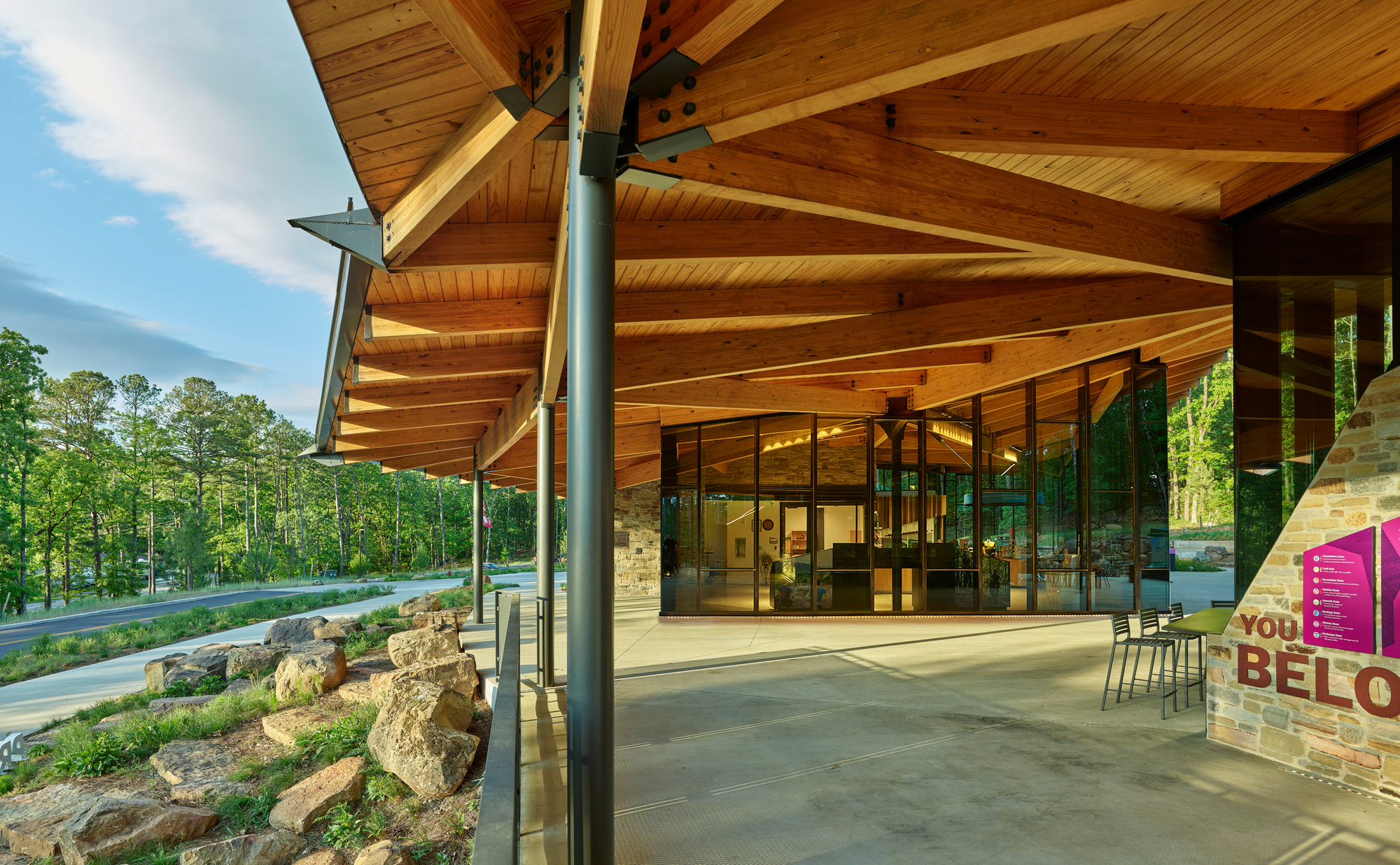 美國阿肯色州遊客中心 Pinnacle Mountain State Park Visitor Center Polk Stanley Wilcox Architects