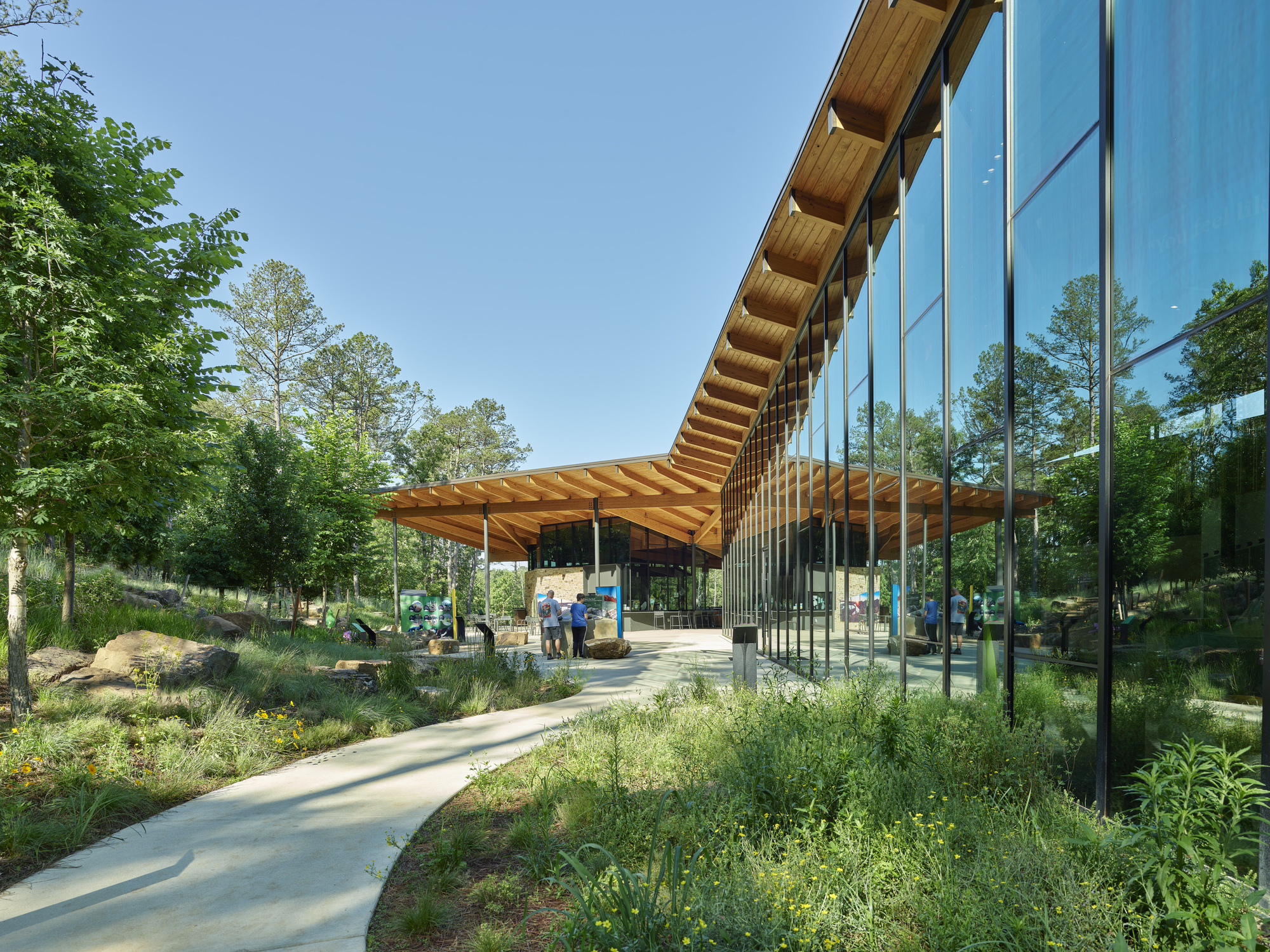 美國阿肯色州遊客中心 Pinnacle Mountain State Park Visitor Center Polk Stanley Wilcox Architects