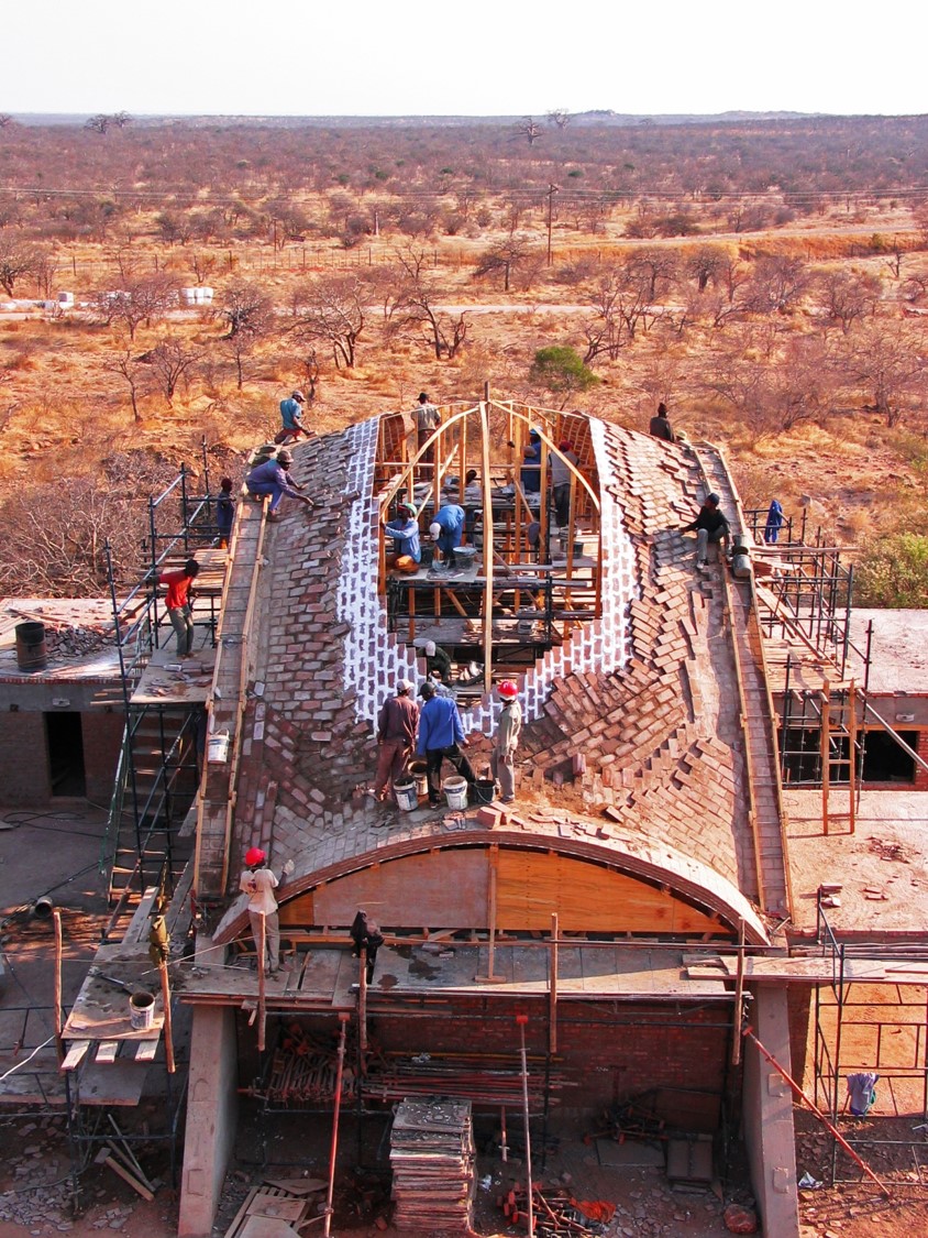 Mapungubwe National Park 南非世界文化遺產 Mapungubwe Interpretation Centre 馬蓬古布韋遺址解說中心 Peter Rich