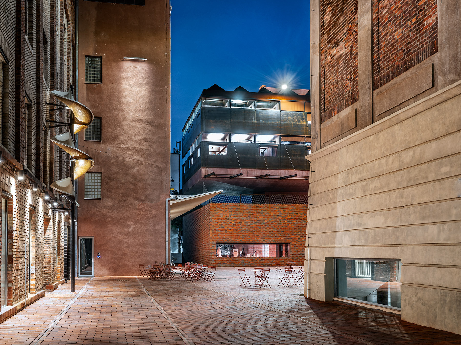 捷克建築 GAMPA and Sféra with Public Spaces of Automatic Mills Winternitzovy automatické Mlýny