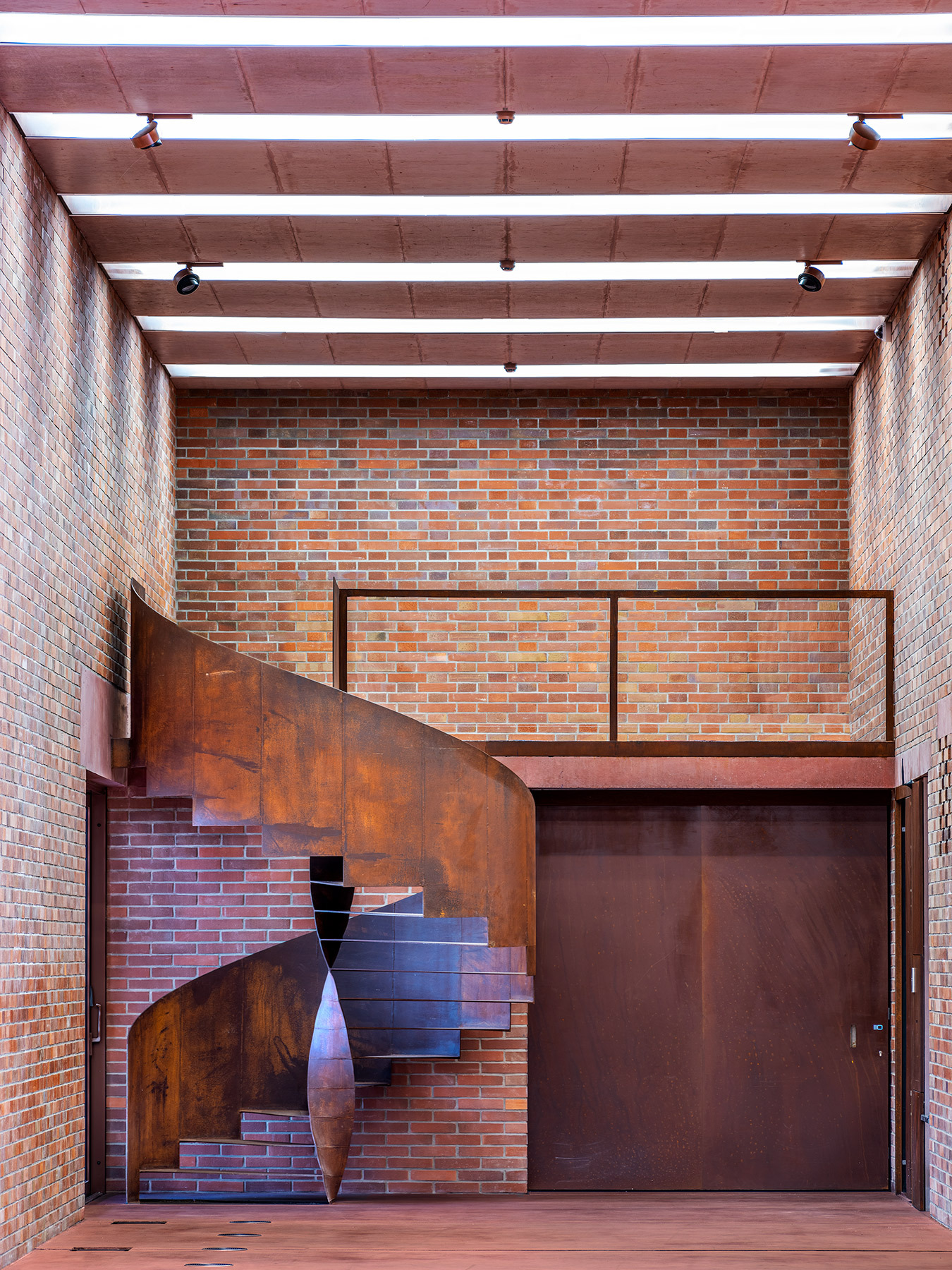 捷克建築 GAMPA and Sféra with Public Spaces of Automatic Mills Winternitzovy automatické Mlýny