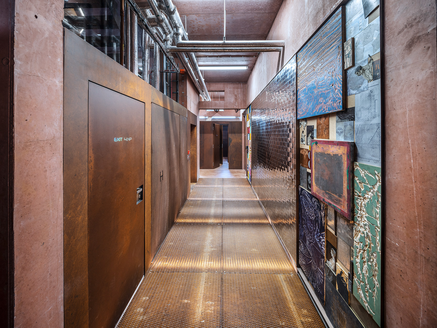 捷克建築 GAMPA and Sféra with Public Spaces of Automatic Mills Winternitzovy automatické Mlýny