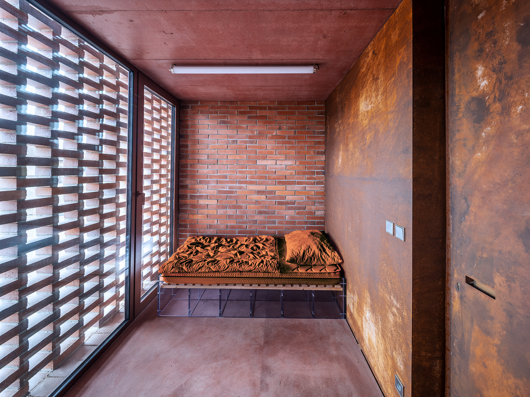 捷克建築 GAMPA and Sféra with Public Spaces of Automatic Mills Winternitzovy automatické Mlýny