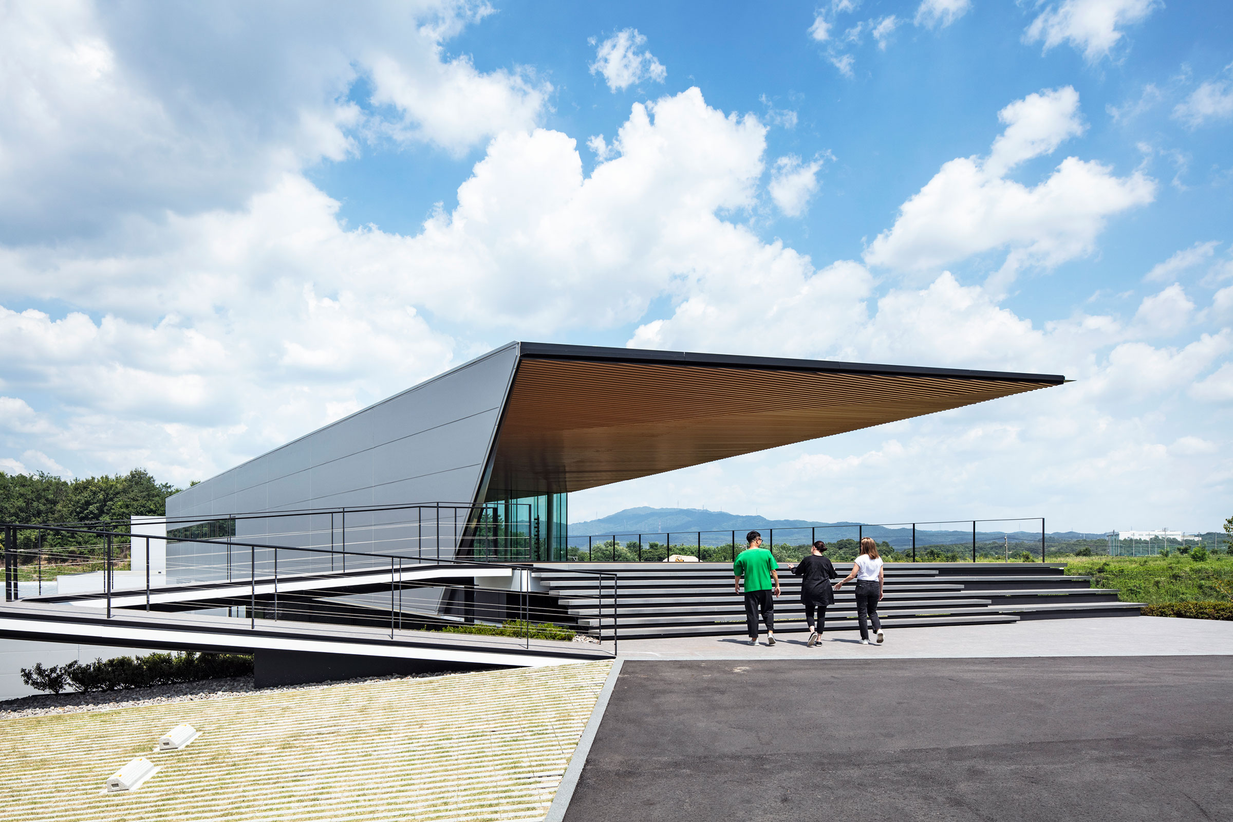 MARUWA瀬戸工場  愛知県瀬戸市幡中町 Gensler 竹中工務店