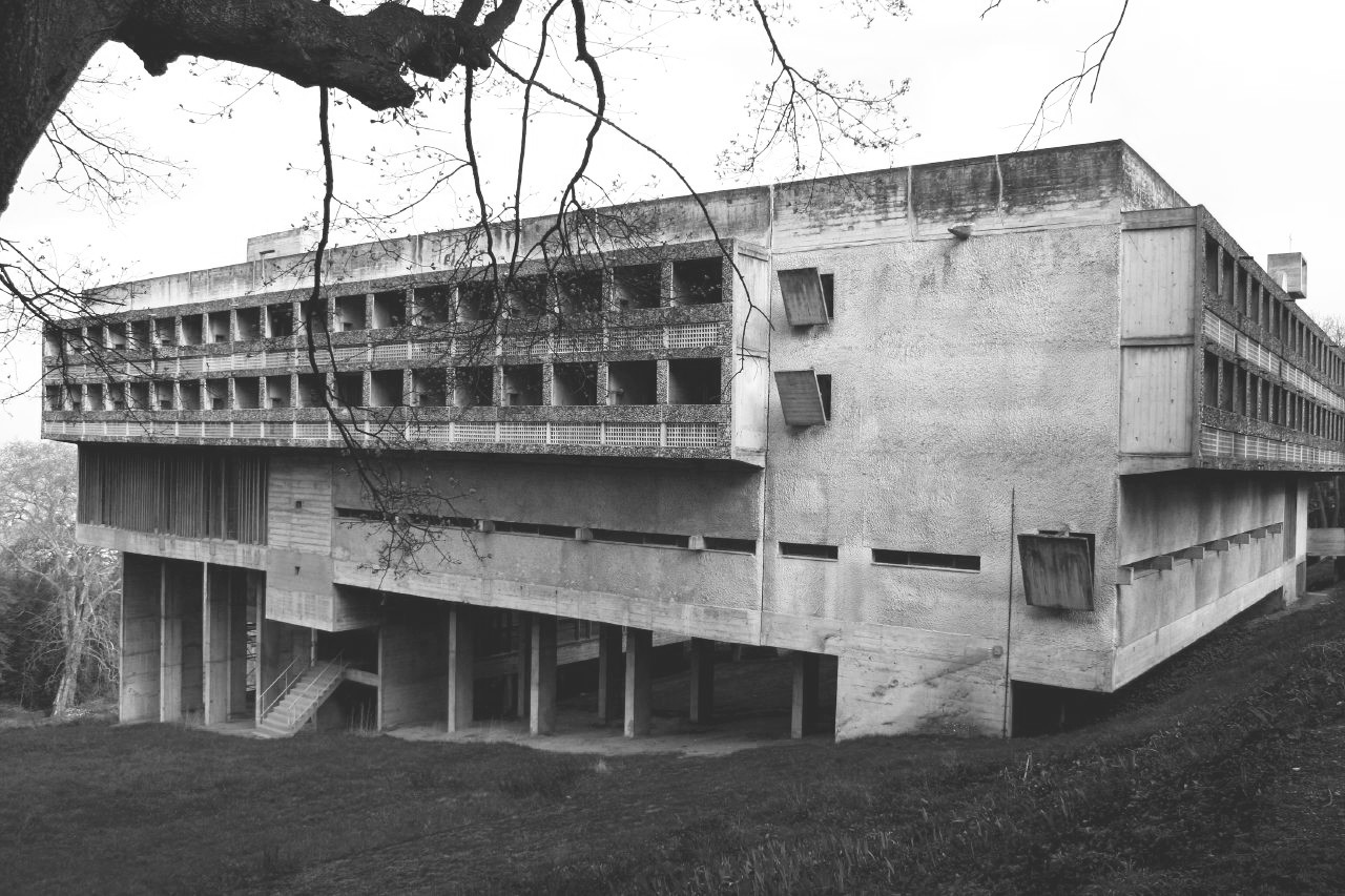 柯比意（Le Corbusier） 法國里昂 拉圖雷特修道院（The Convent of La Tourette）