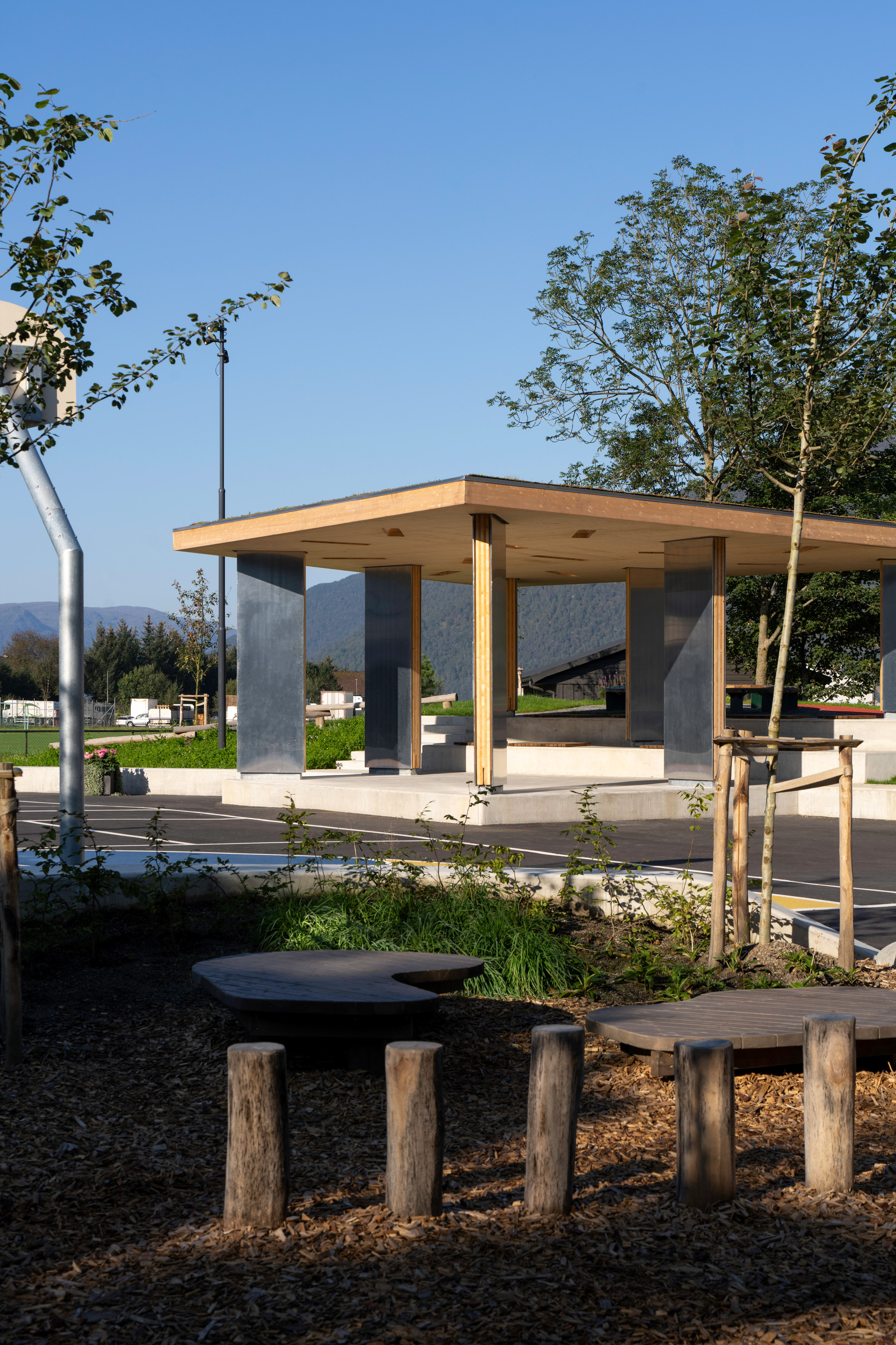 挪威 Norway Etne 社區公園