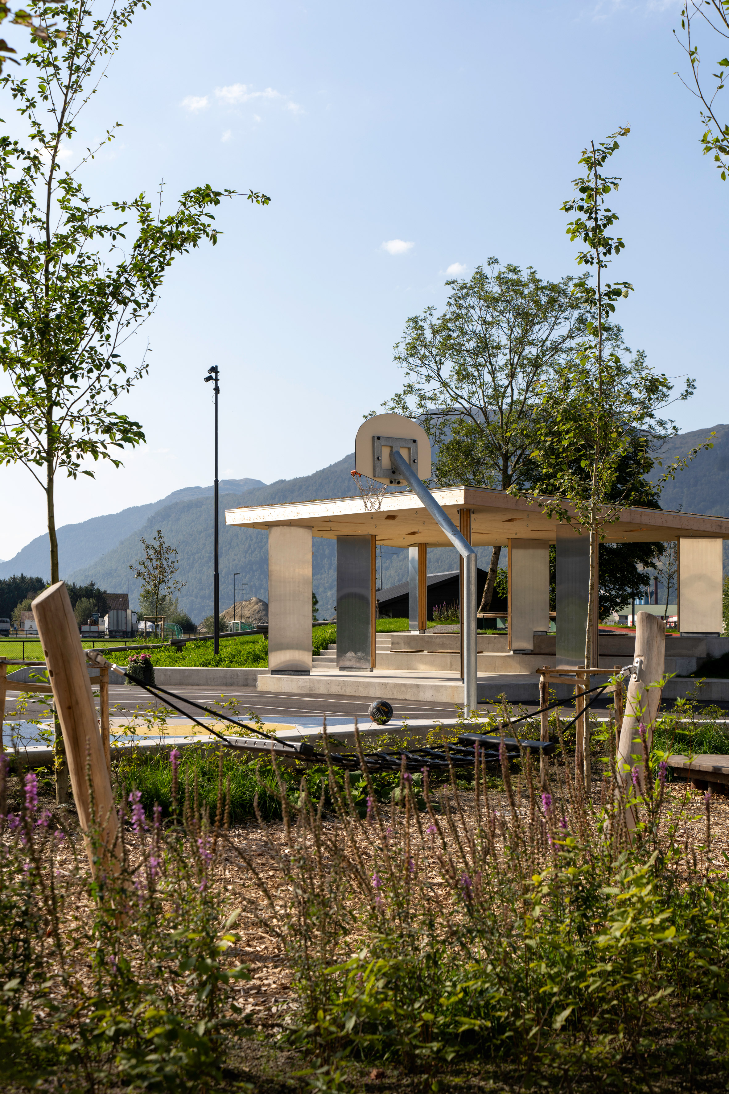 挪威 Norway Etne 社區公園