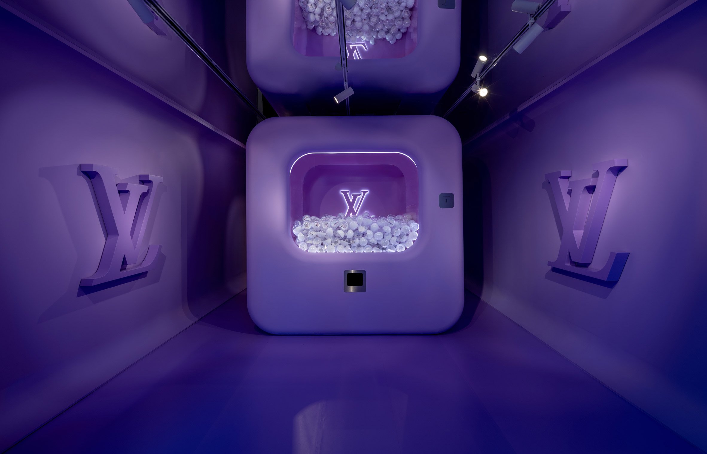 村上隆 路易威登（Louis Vuitton） 紐約快閃店  Louis Vuitton and artist Takashi Murakami New York City pop-up store 