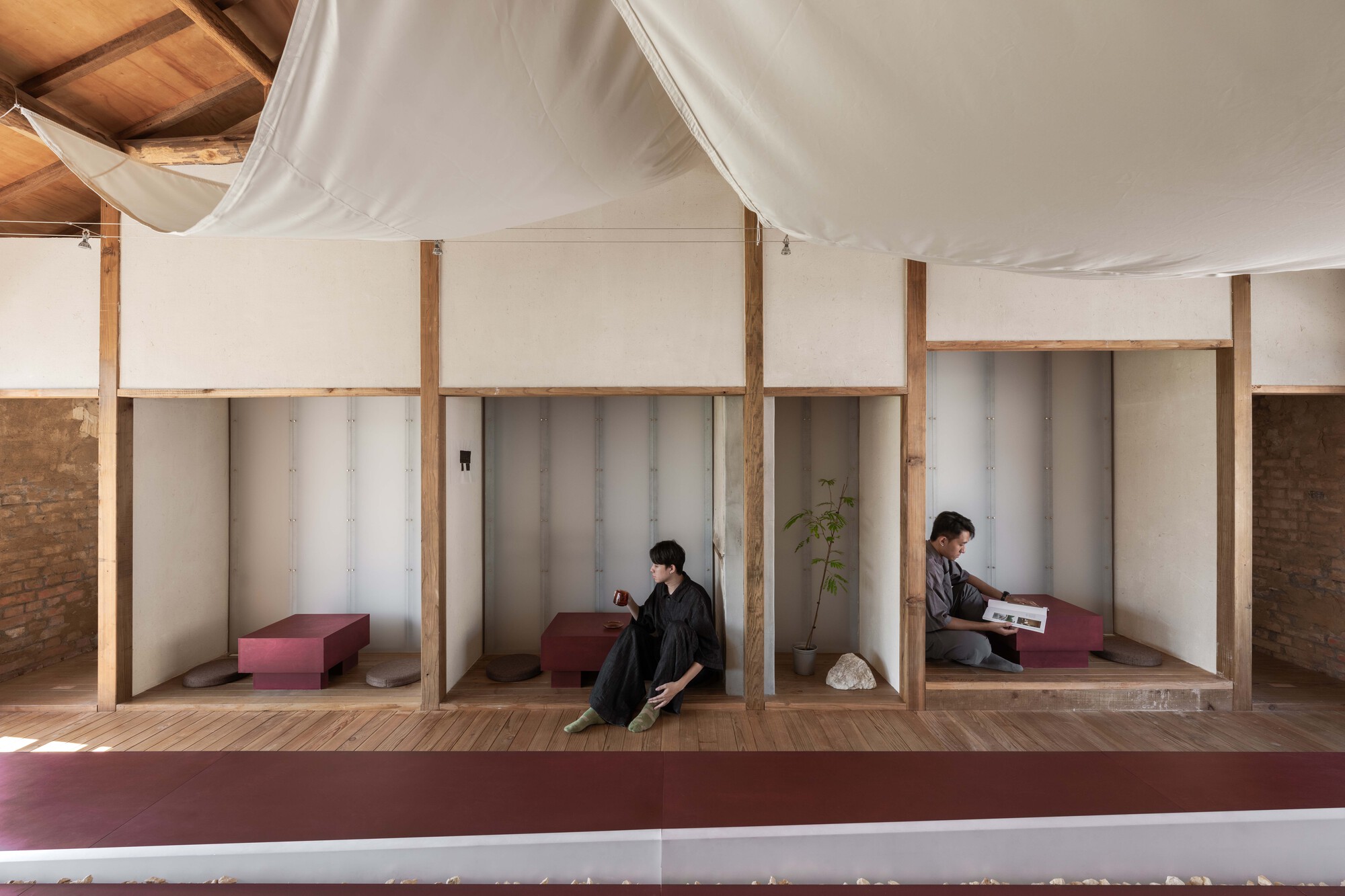十幸制作TT Design 高雄鳳山黃埔新村神諭咖啡