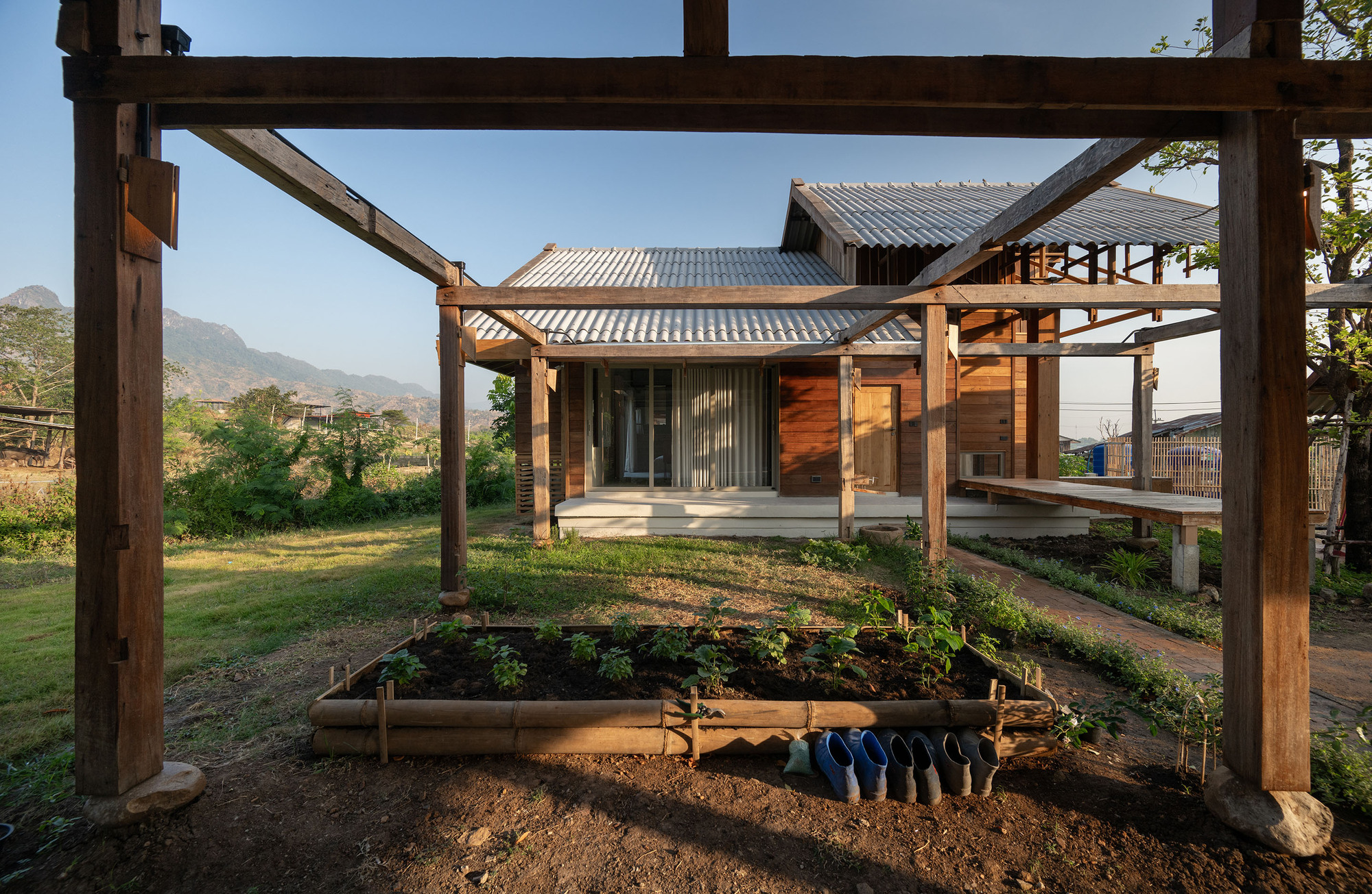 泰國住宅木構 Baan Sao Yong Hin House 
