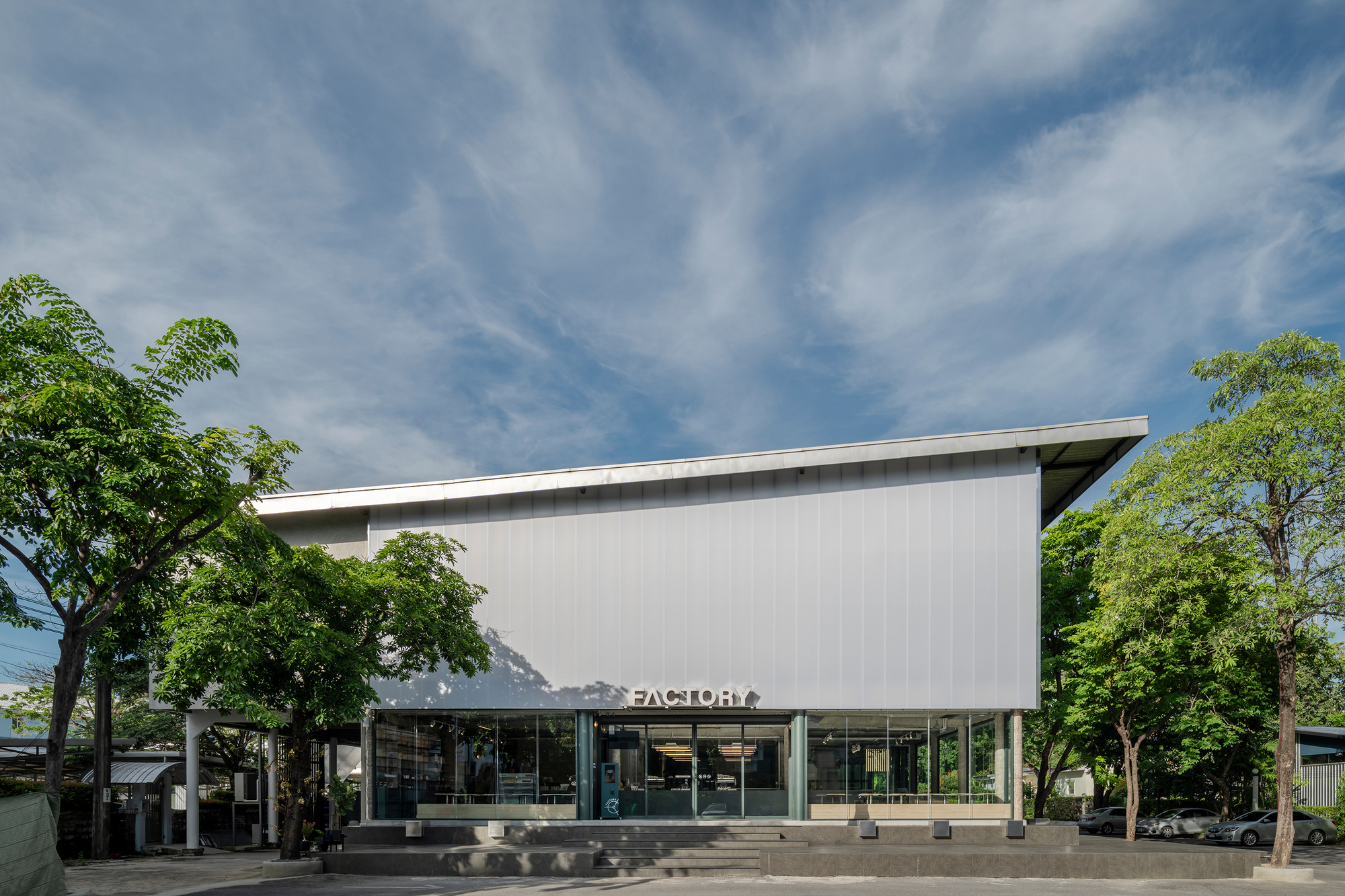 TasteSpace 室內設計 泰國曼谷冠軍咖啡店「Factory Coffee」