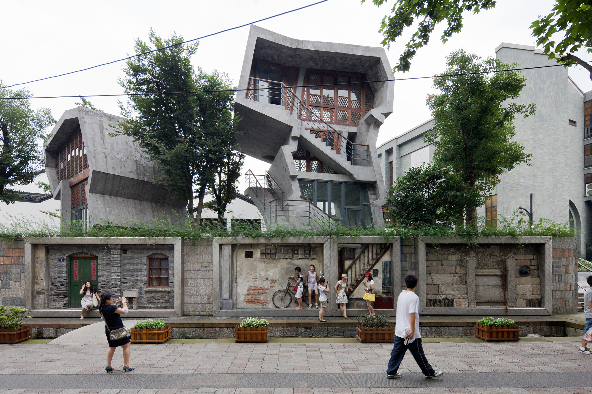 業餘建築工作室(Amateur Architecture Studio),中山路改造工程(Zhongshan Road Renovation),杭州,2009年。(圖片 © Iwan Baan)