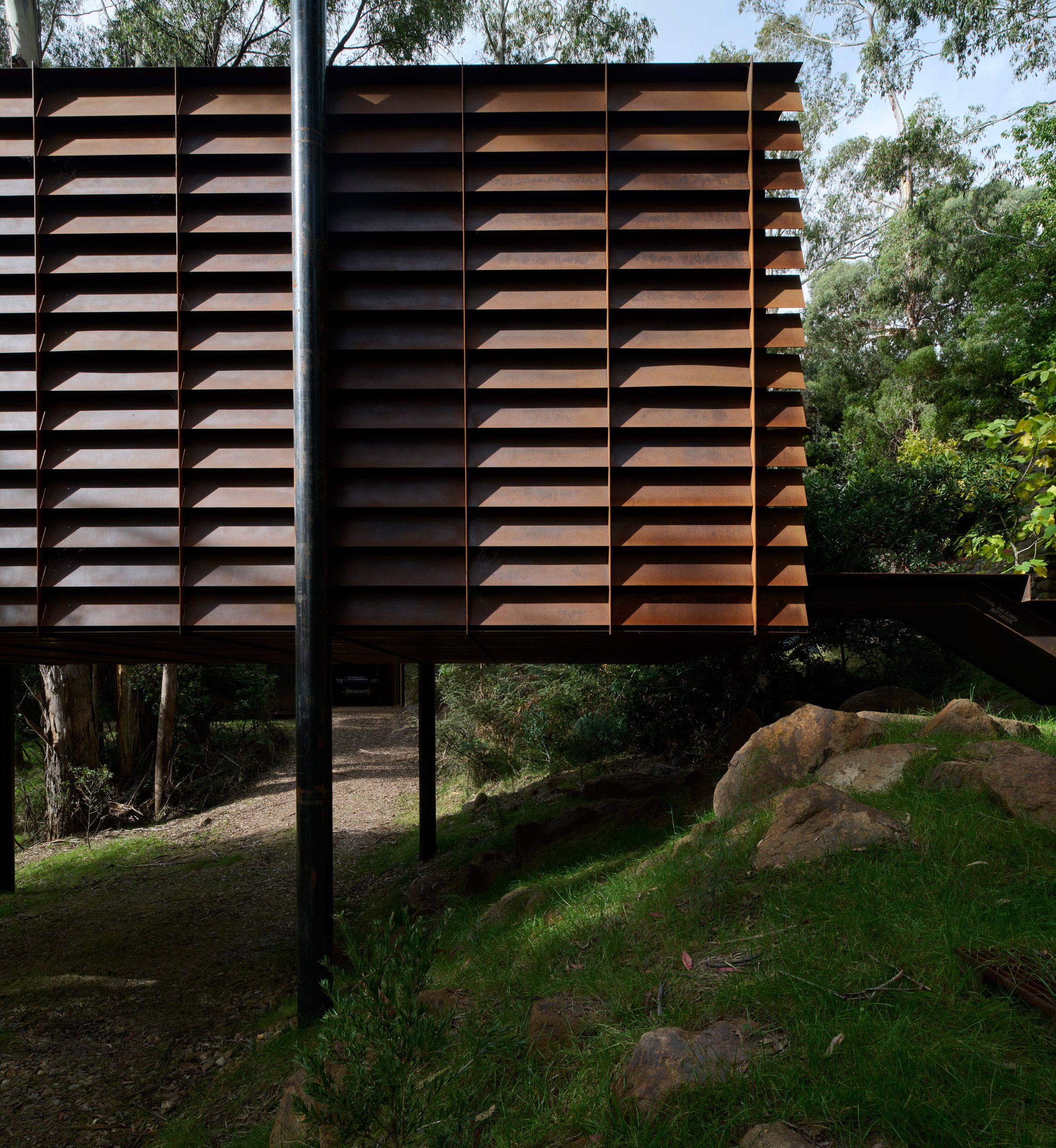 Robbie Walker 澳洲小屋 樹屋 Sawmill Treehouse
