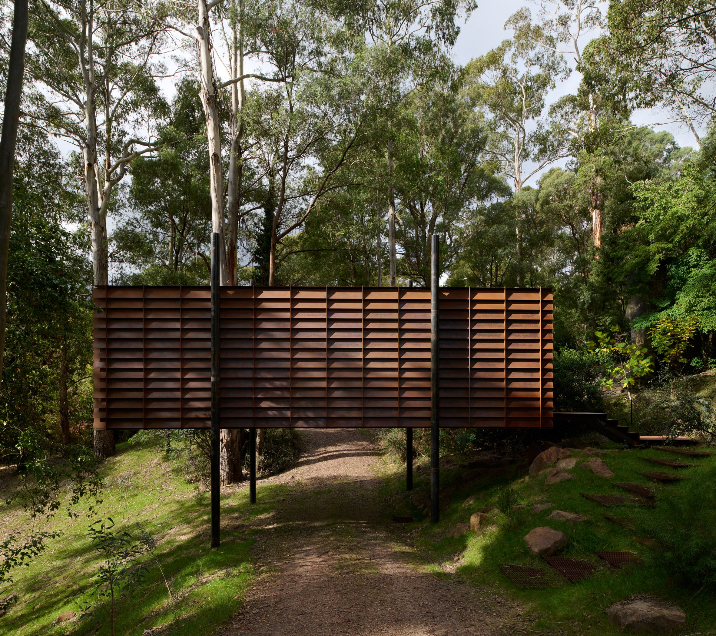 Robbie Walker 澳洲小屋 樹屋 Sawmill Treehouse