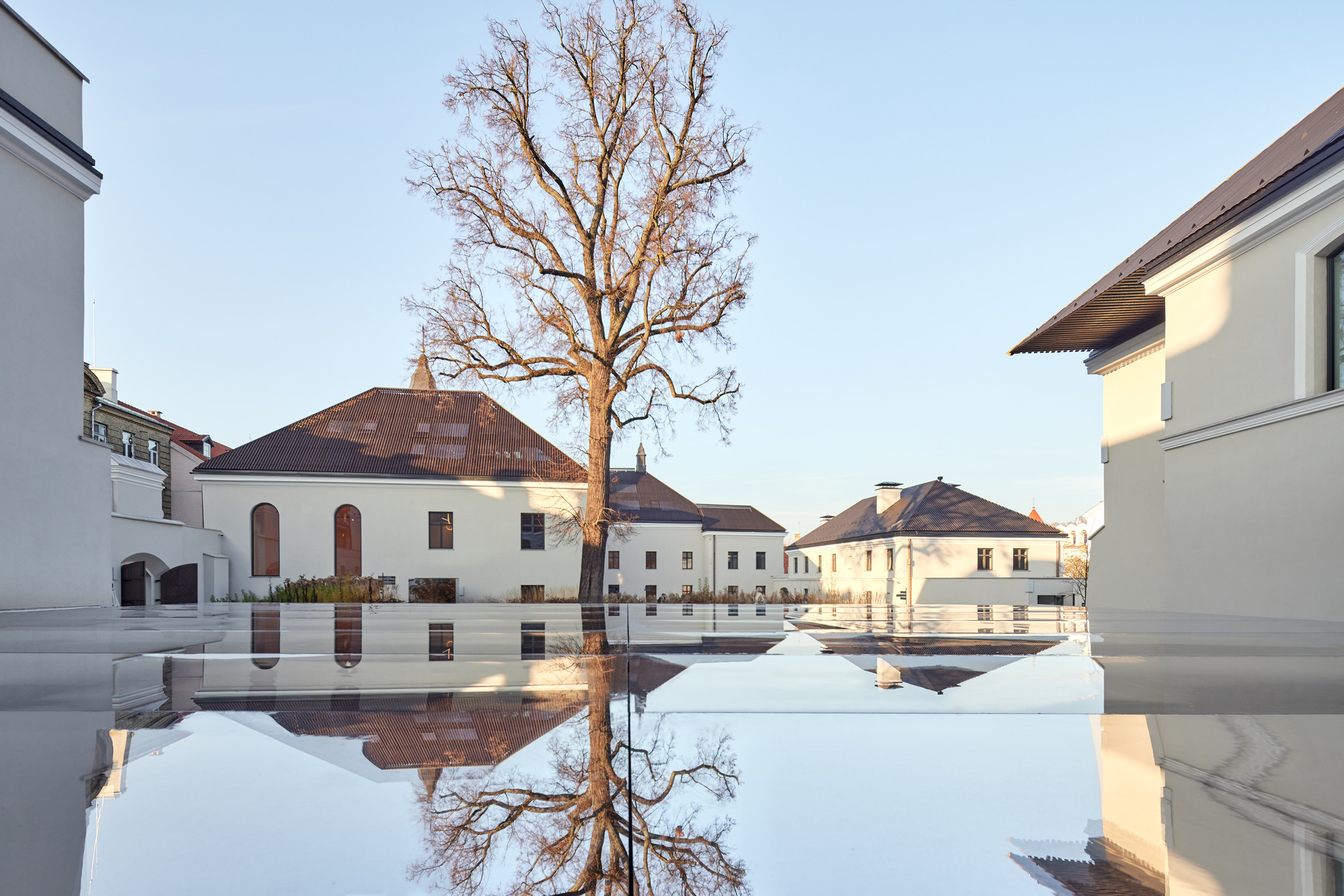 Boksto Skveras Mixed-Use Center 立陶宛 Lithuania  酒店建築、歷史建築、舊建築再利用、立陶宛建築師、立陶宛建築師 Studio Seilern Architects