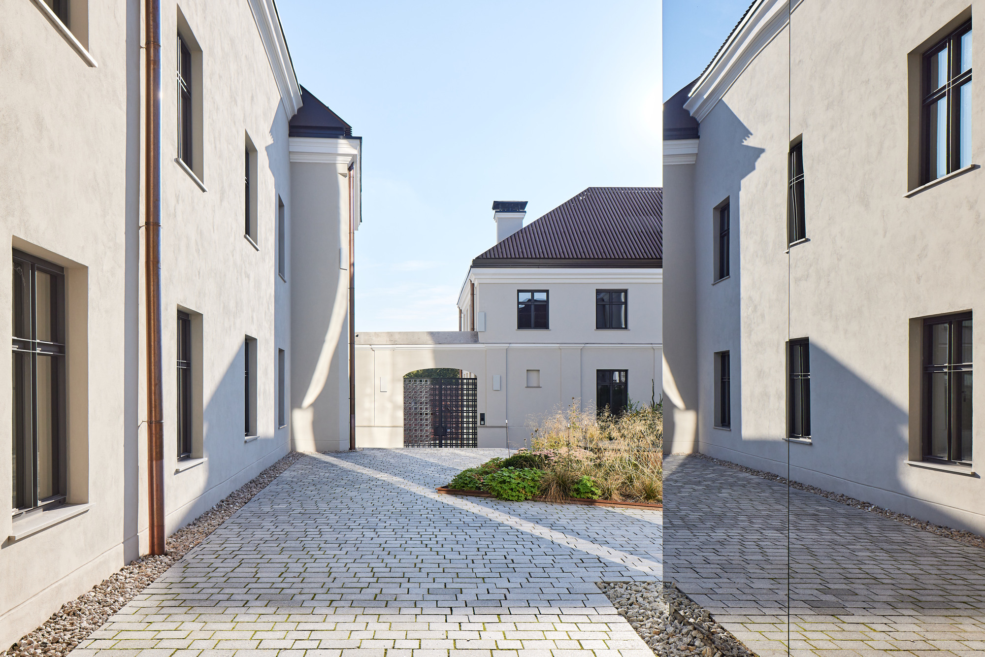 Boksto Skveras Mixed-Use Center 立陶宛 Lithuania  酒店建築、歷史建築、舊建築再利用、立陶宛建築師、立陶宛建築師 Studio Seilern Architects