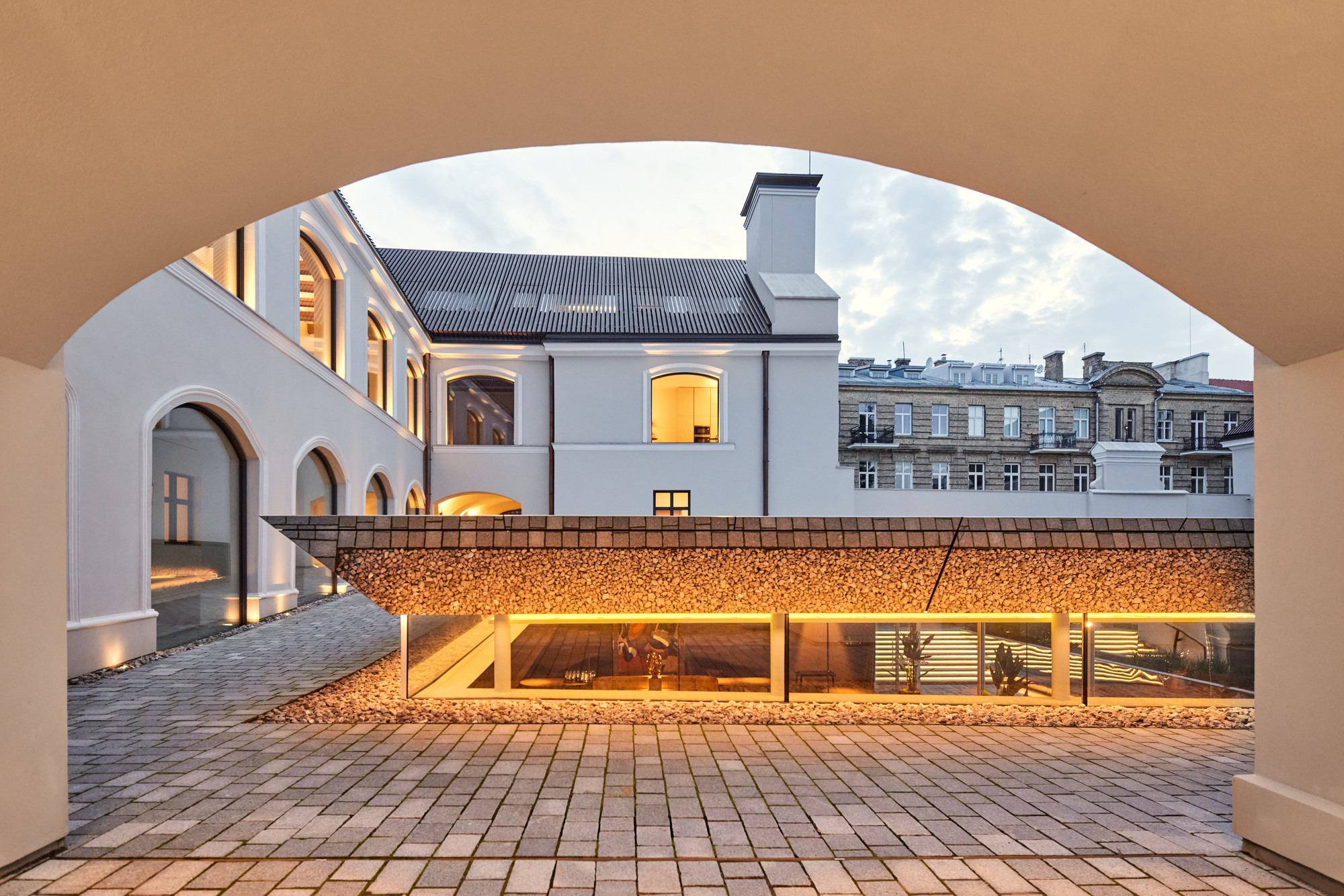 Boksto Skveras Mixed-Use Center 立陶宛 Lithuania  酒店建築、歷史建築、舊建築再利用、立陶宛建築師、立陶宛建築師 Studio Seilern Architects