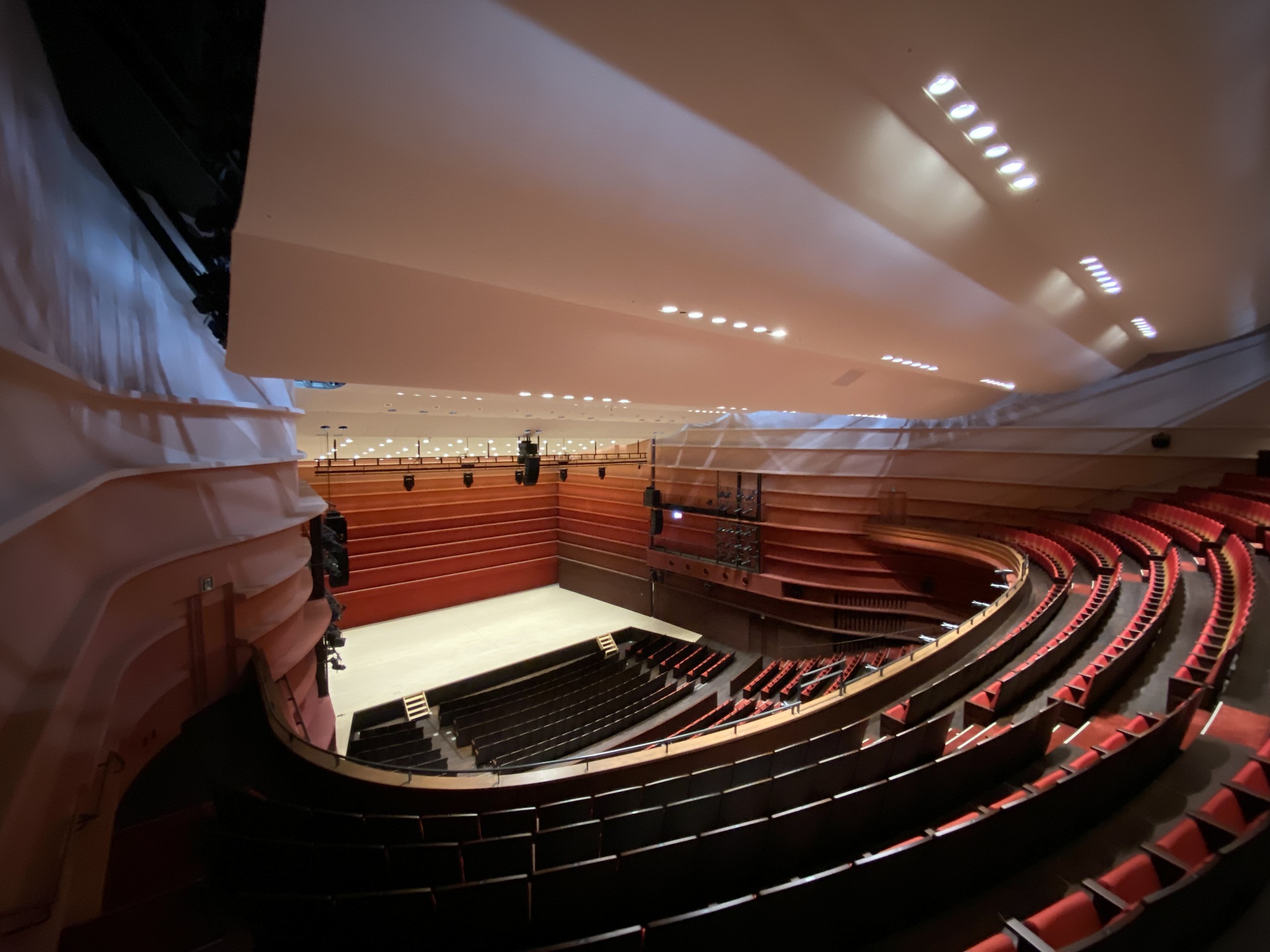 茨木市文化・子育て複合施設おにクル 伊東豊雄 The Ibaraki City Cultural and Childcare Complex Onikuru / Toyo Ito & Associates + Takenaka Corporation 