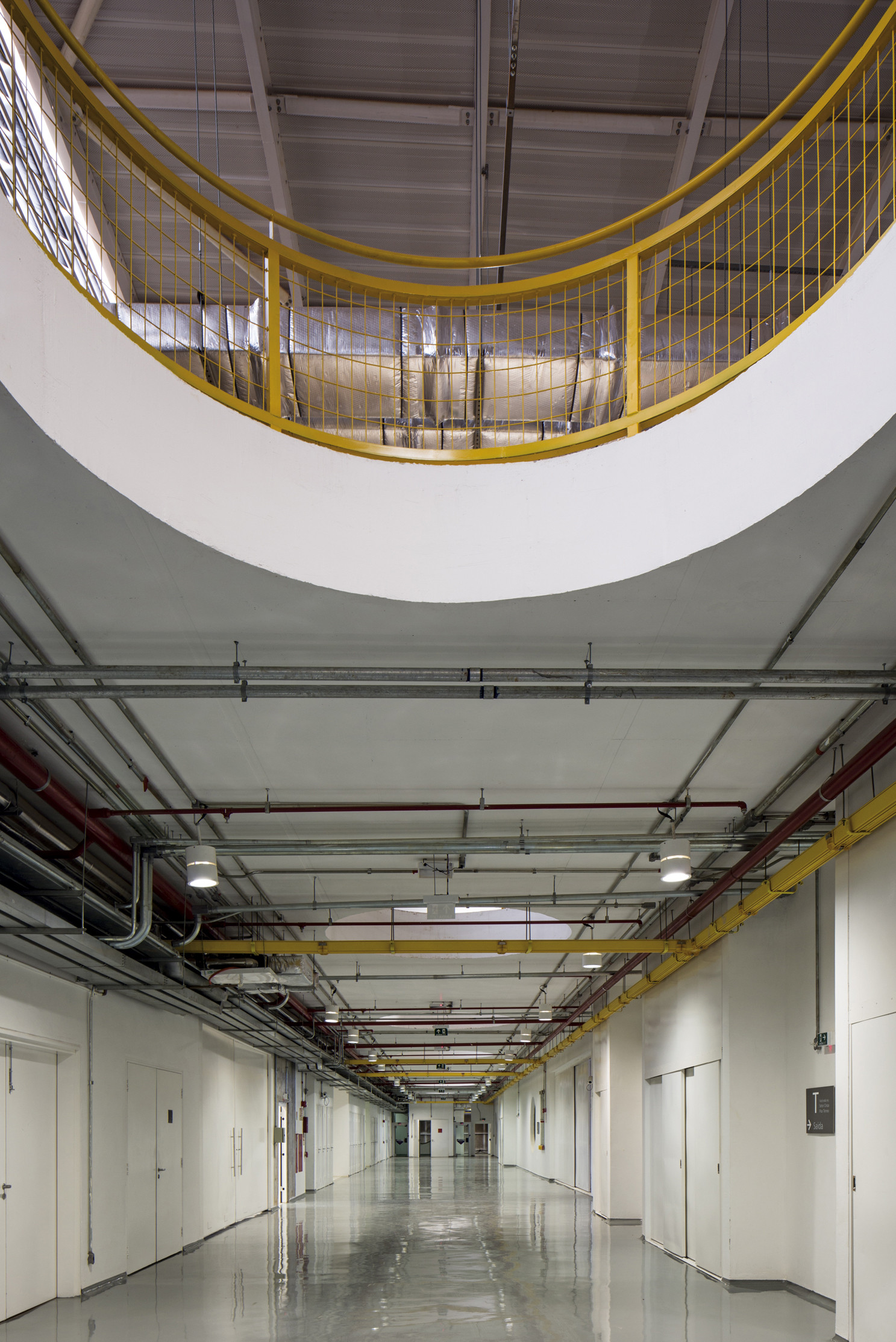 巴西坎皮納斯銀行數據中心（Santander Datacenter） LoebCapote Arquitetura e Urbanismo