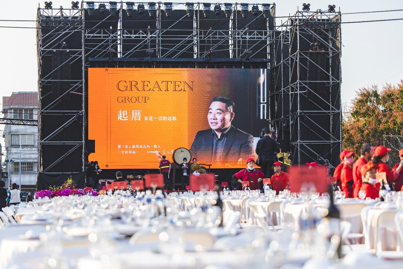 圖說十四 桂田集團董事長朱仁宗拍傳記電影《起厝》，希望傳遞飲水思源、孝順父母的精神，讓社會更加美好。