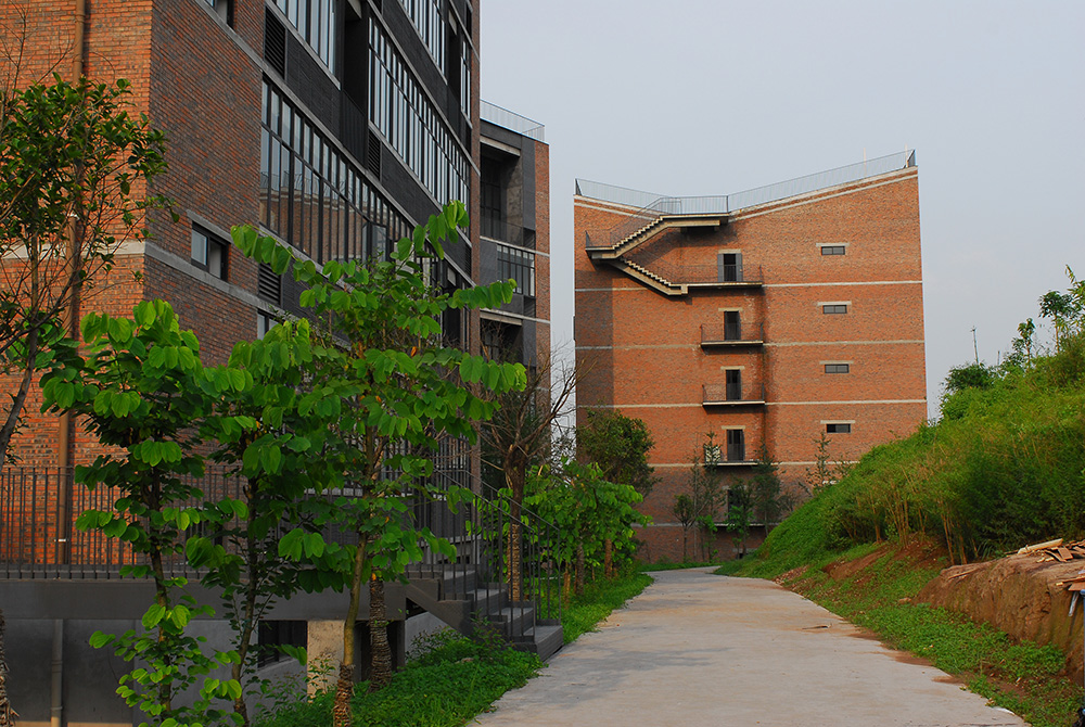 Design Department on new campus, Sichuan Fine Arts Institute 重慶四川美術學院新校區設計系, 照片由家琨建築提供圖像