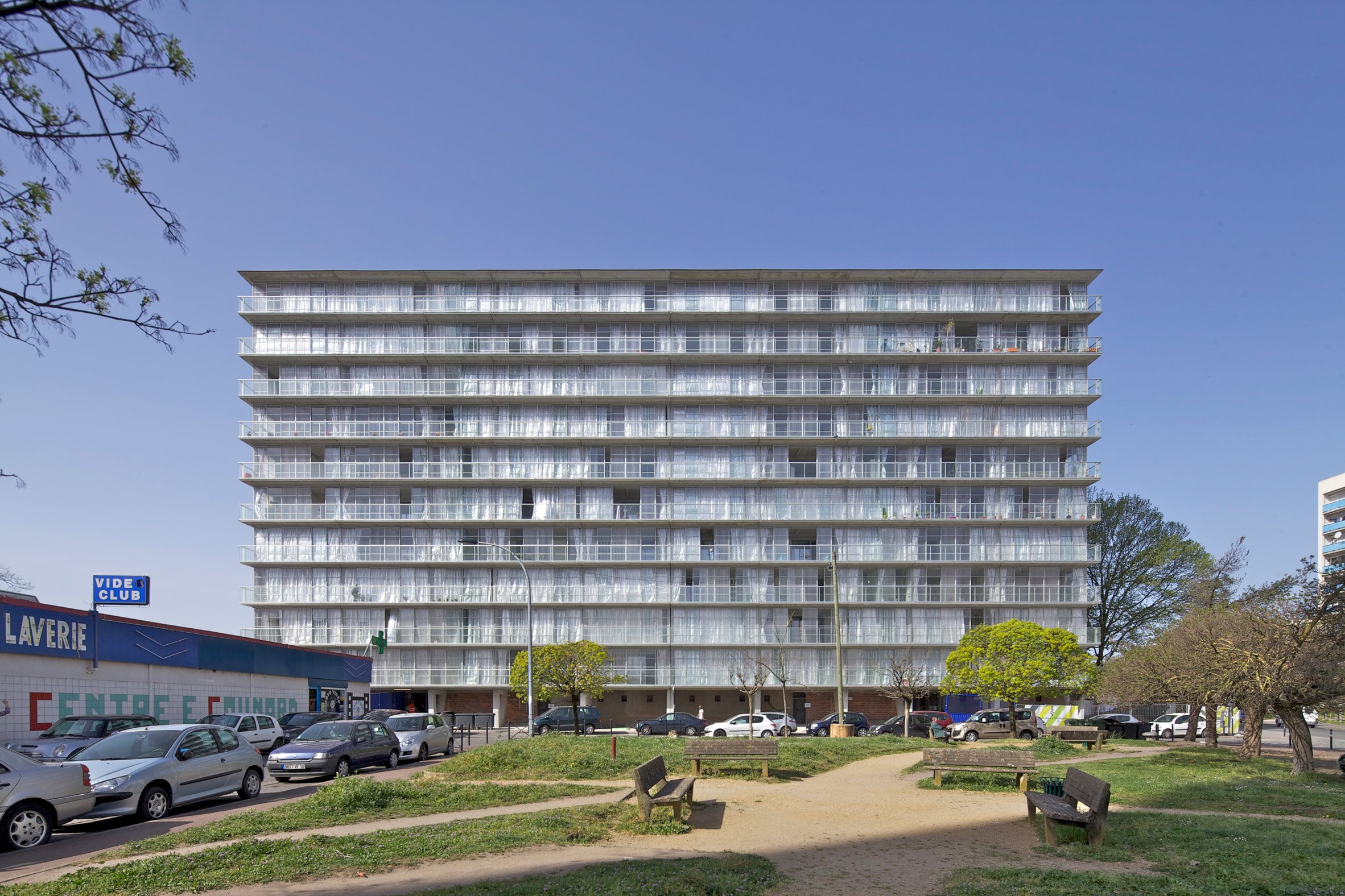 Transformation of 530 dwellings, by Frédéric Druot Architecture, Lacaton & Vassal Architectes and Christophe Hutin Architecture